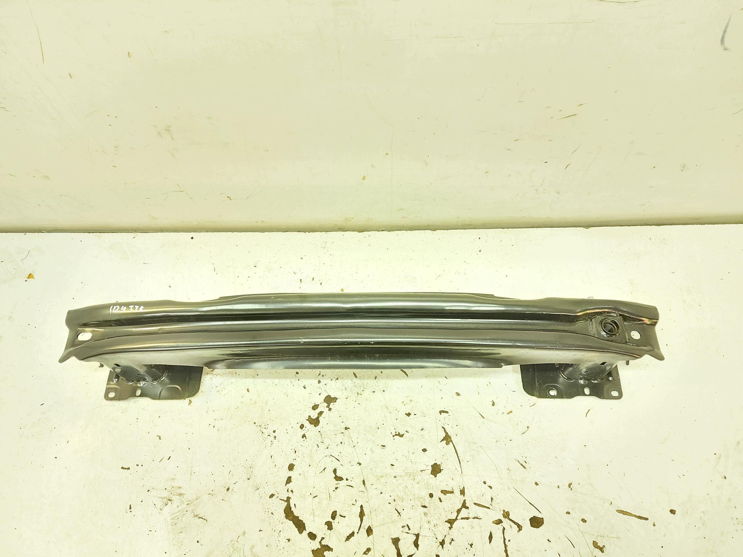 VW ID4 11A , 2024r SUV 5D sider pillar bumper rear part