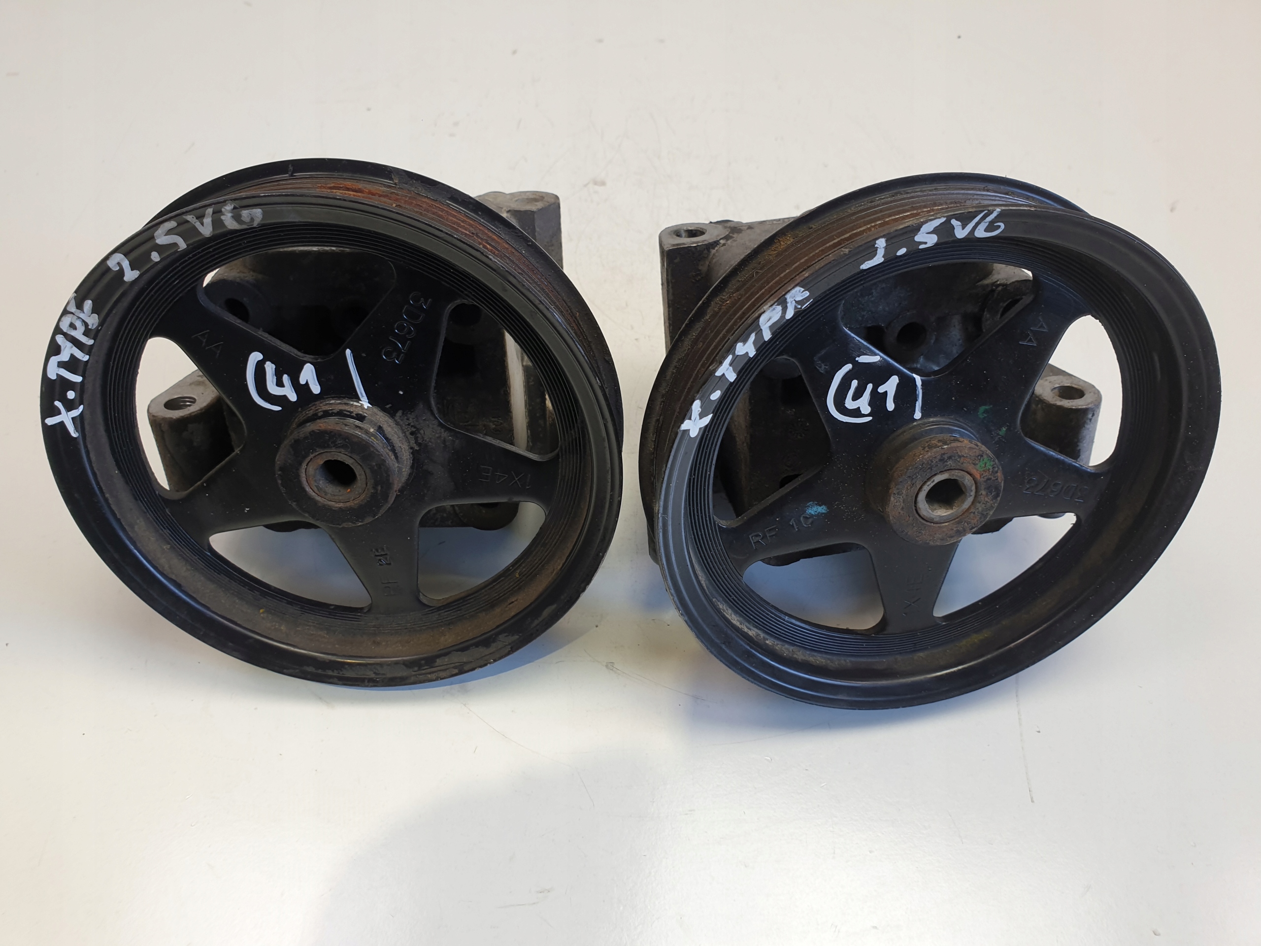 Jaguar X-Type 2.5 V6 насос гідропідсилювача керма