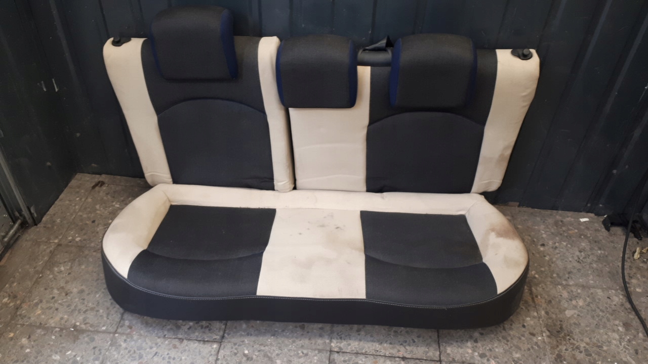диван зад peugeot 206