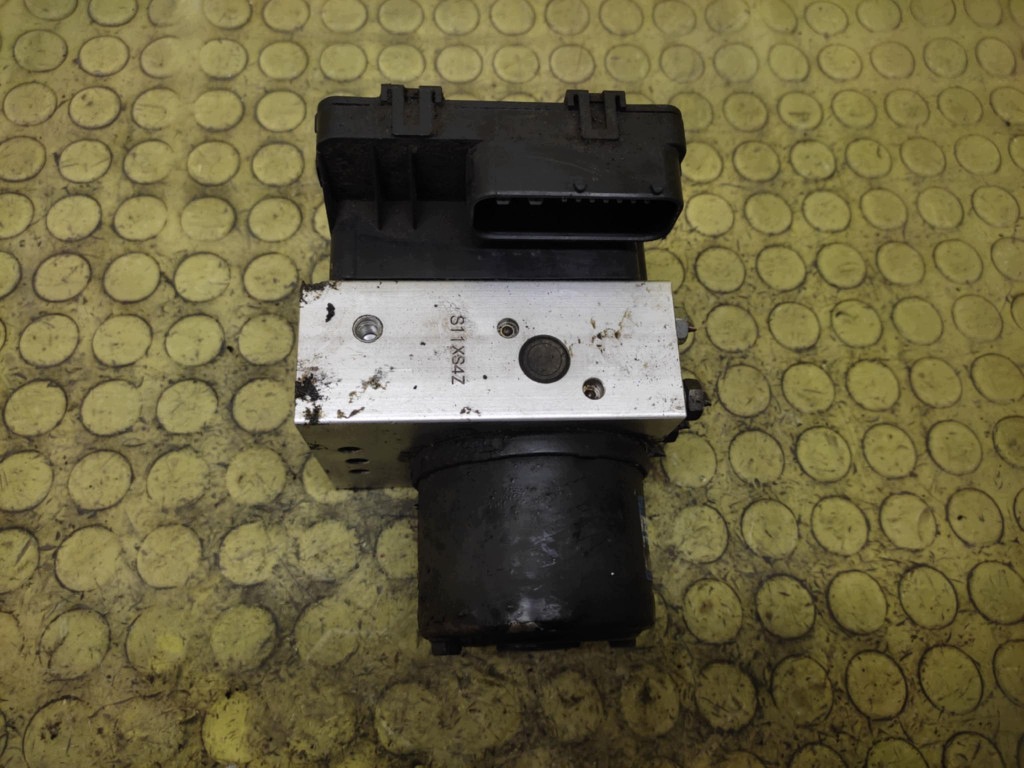 HYUNDAI ACCENT 1.5 D pump ABS 5891025310