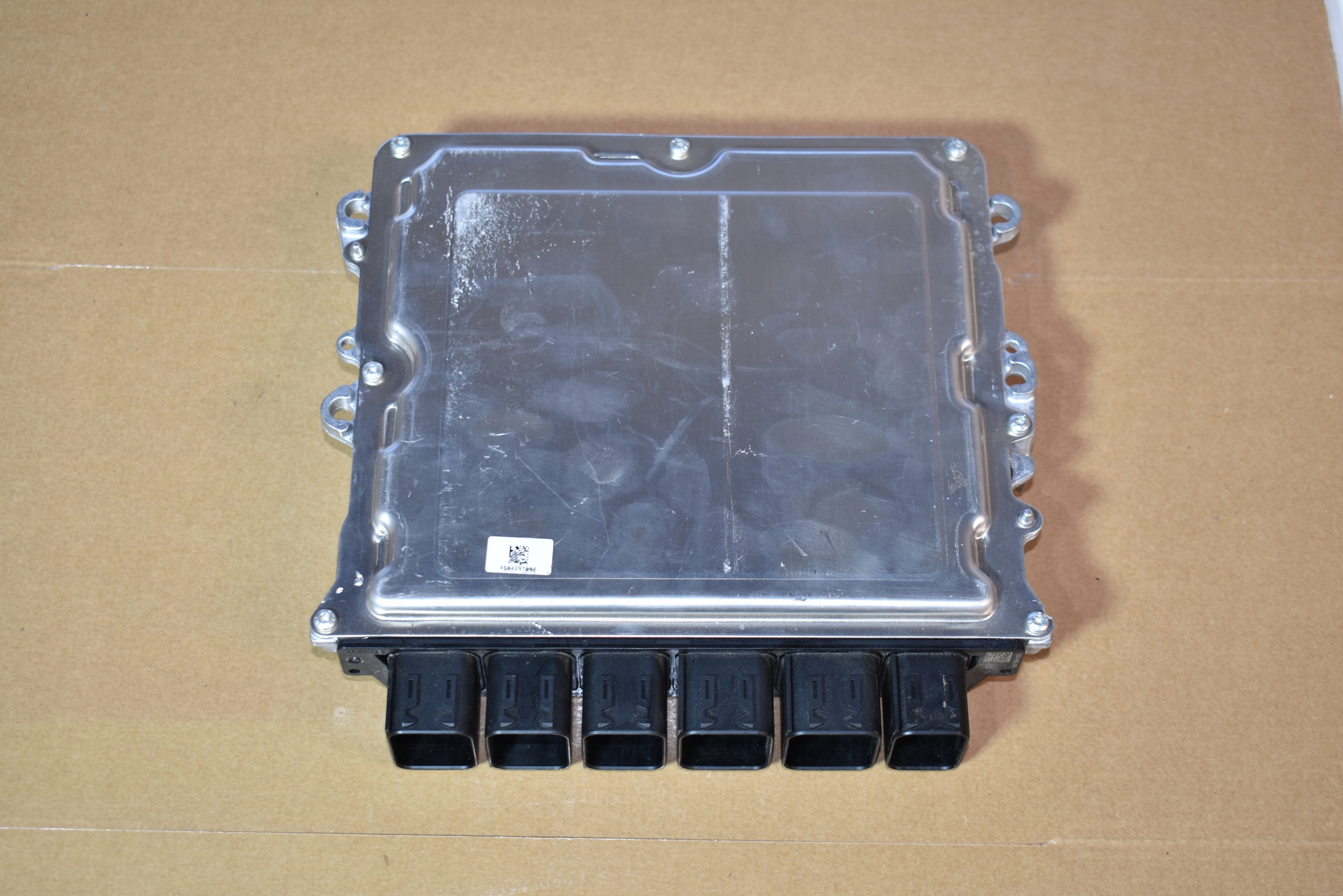 IDEALNY control unit of the engine BMW G80 G82 G87 1