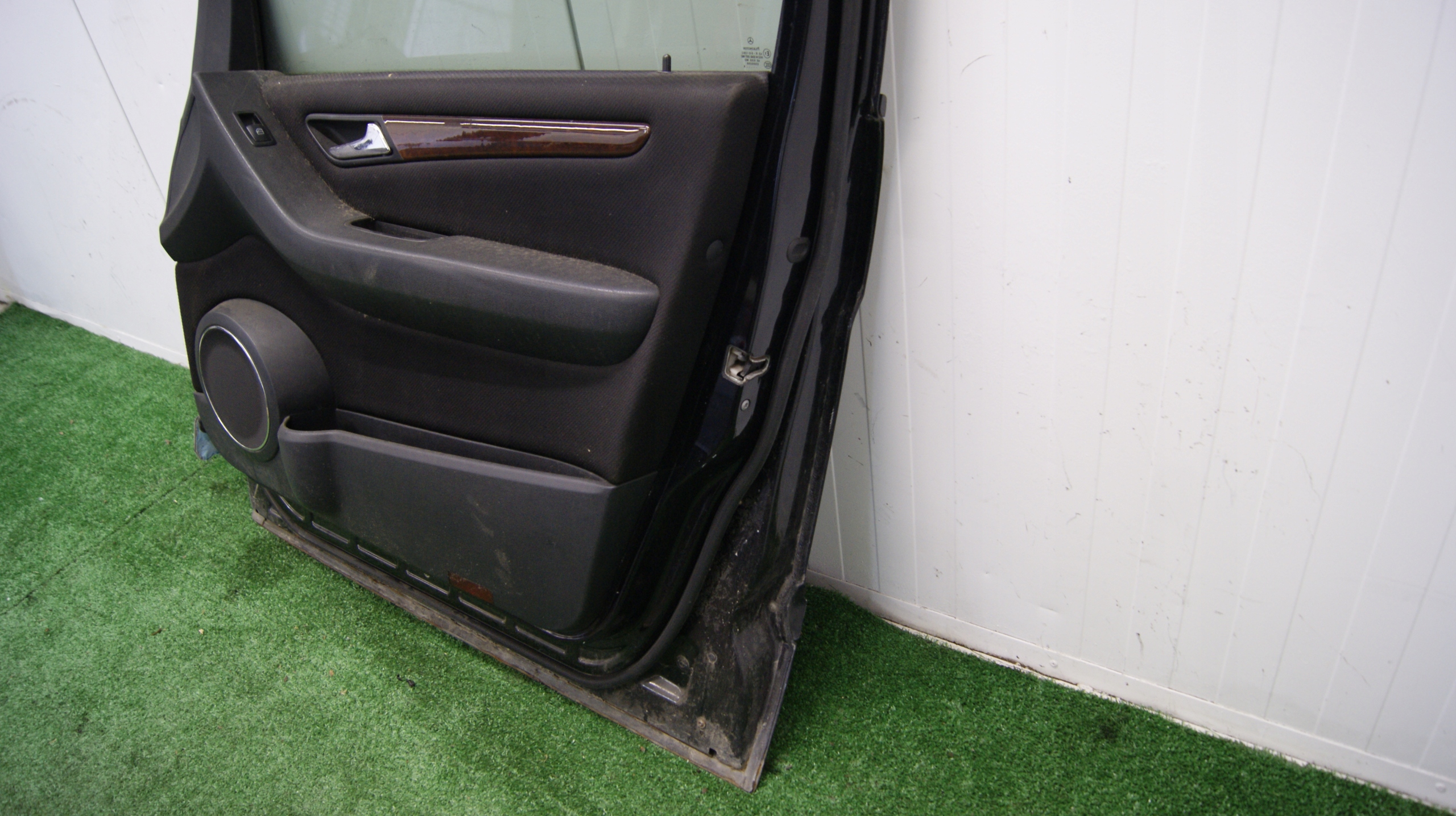door right front MERCEDES-BENZ B KLASA W245 KOD 191