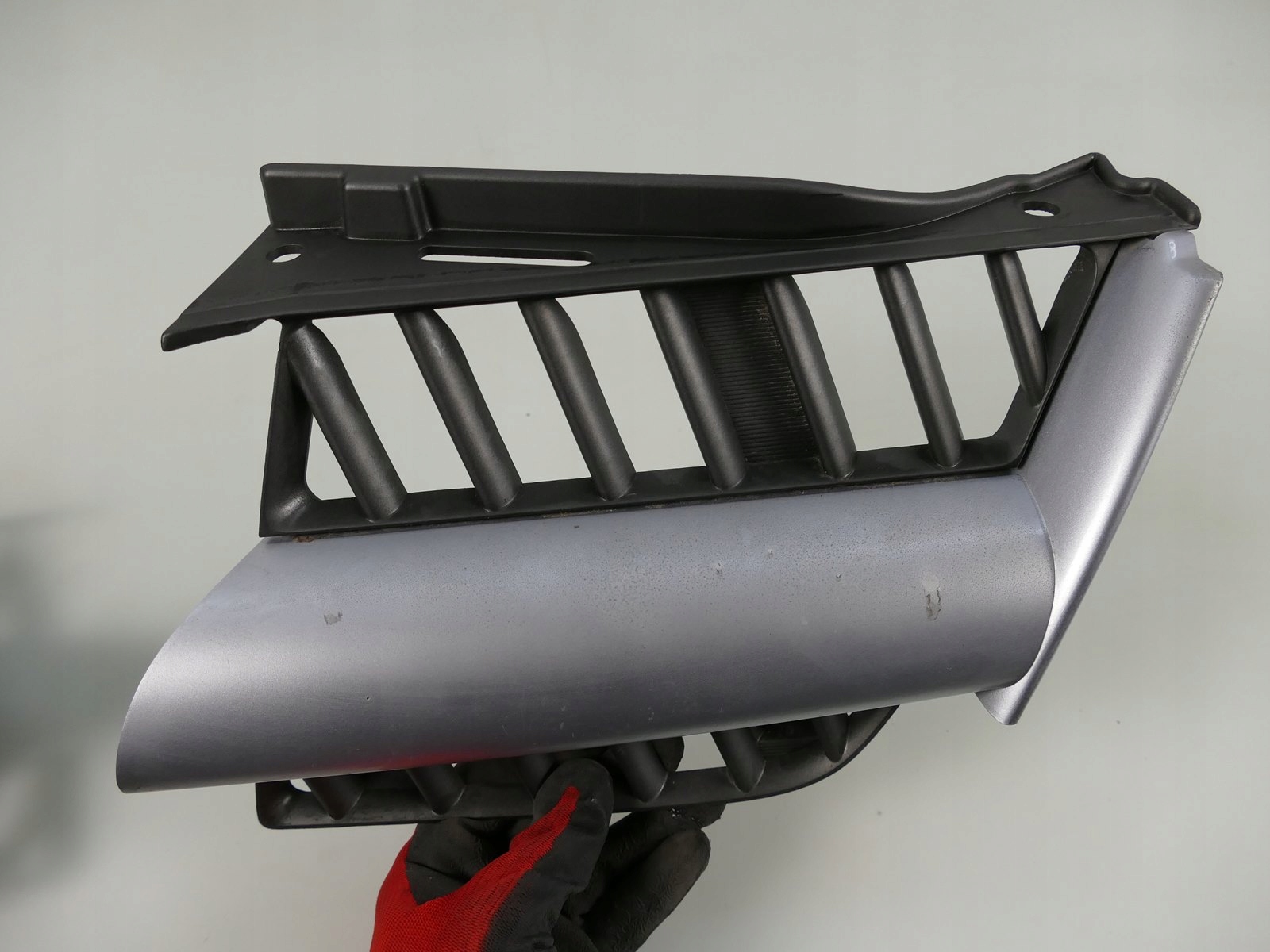 MITSUBISHI OUTLANDER E GRIGLIA GRIGLIA RADIATORE A31