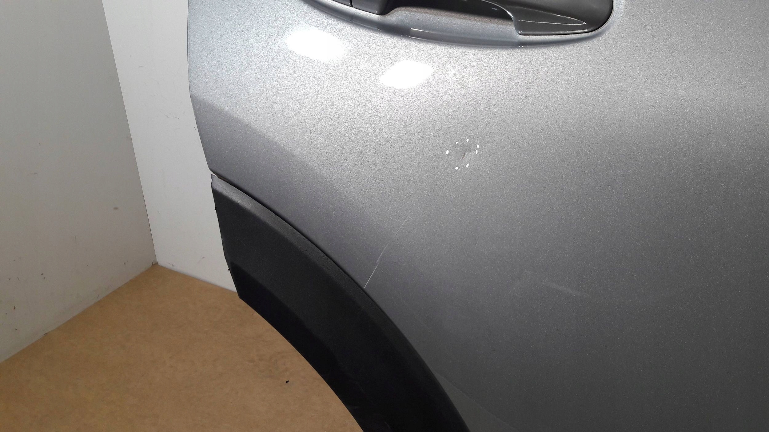 Ford Puma MK2 / 2022 door rear. right (T248)
