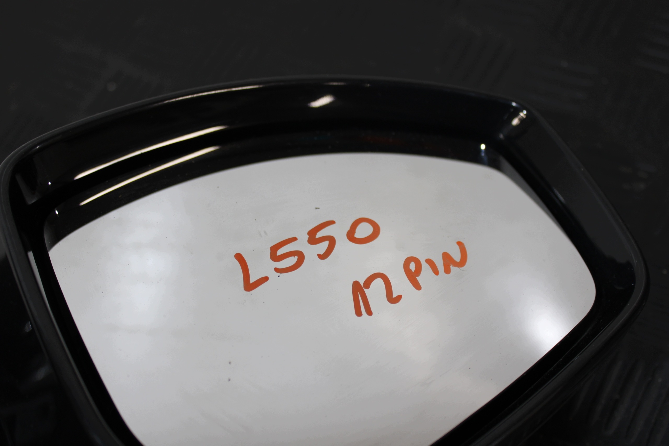 mirror right 12 vertical LAND ROVER DISCOVERY SPORT L550