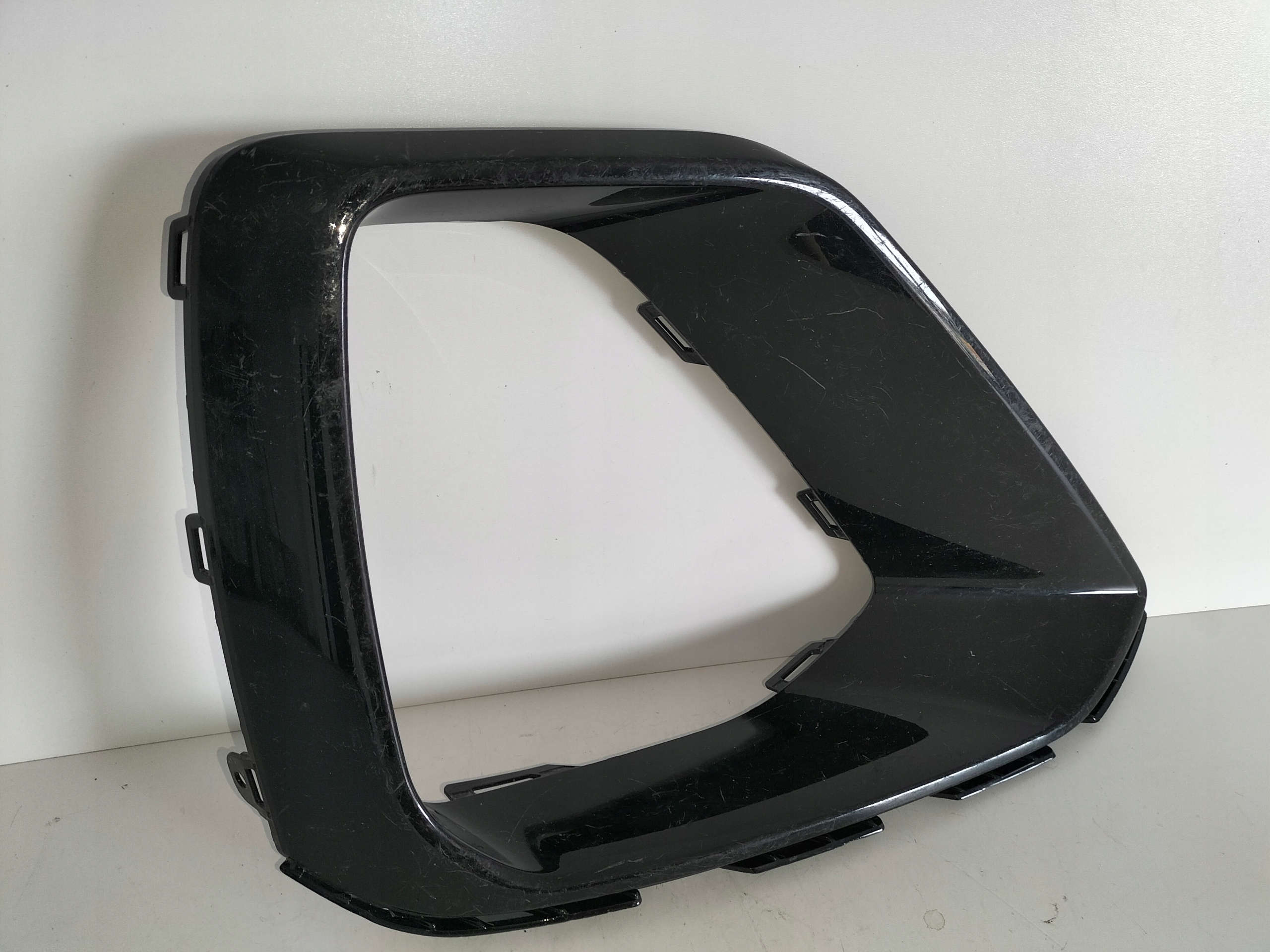 grille grid frame of a bumper front right AUDI Q8 LIFT 22- S-LINE