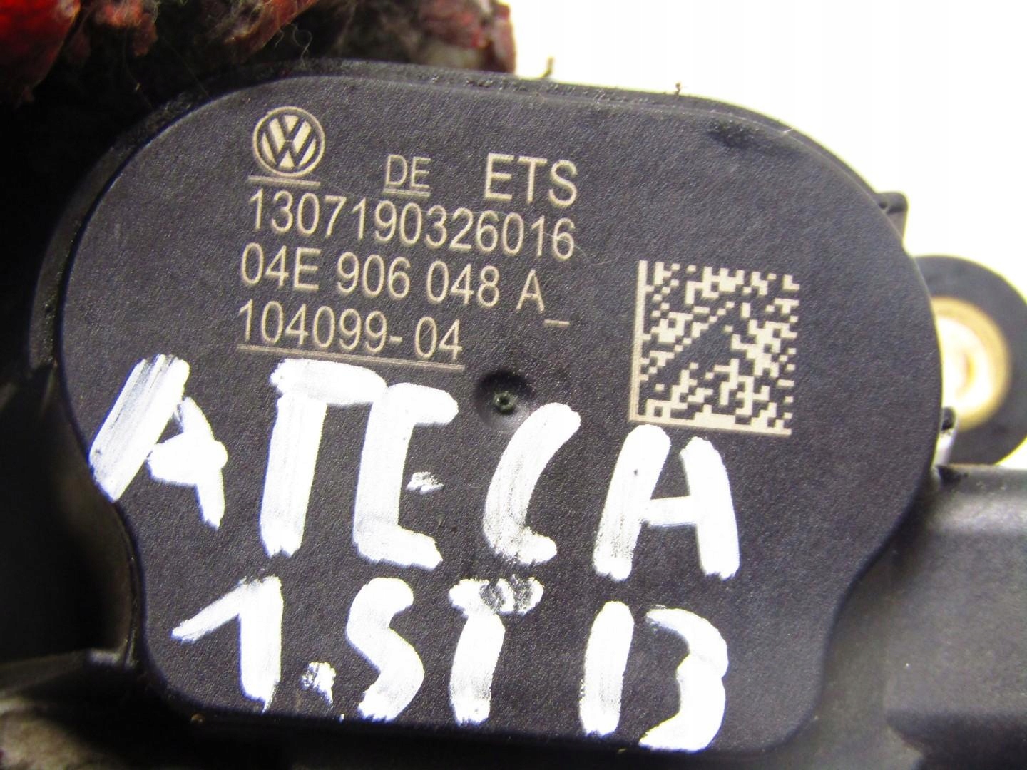 клапан электромагнитный 1.5 seat Ateca 04E906048A