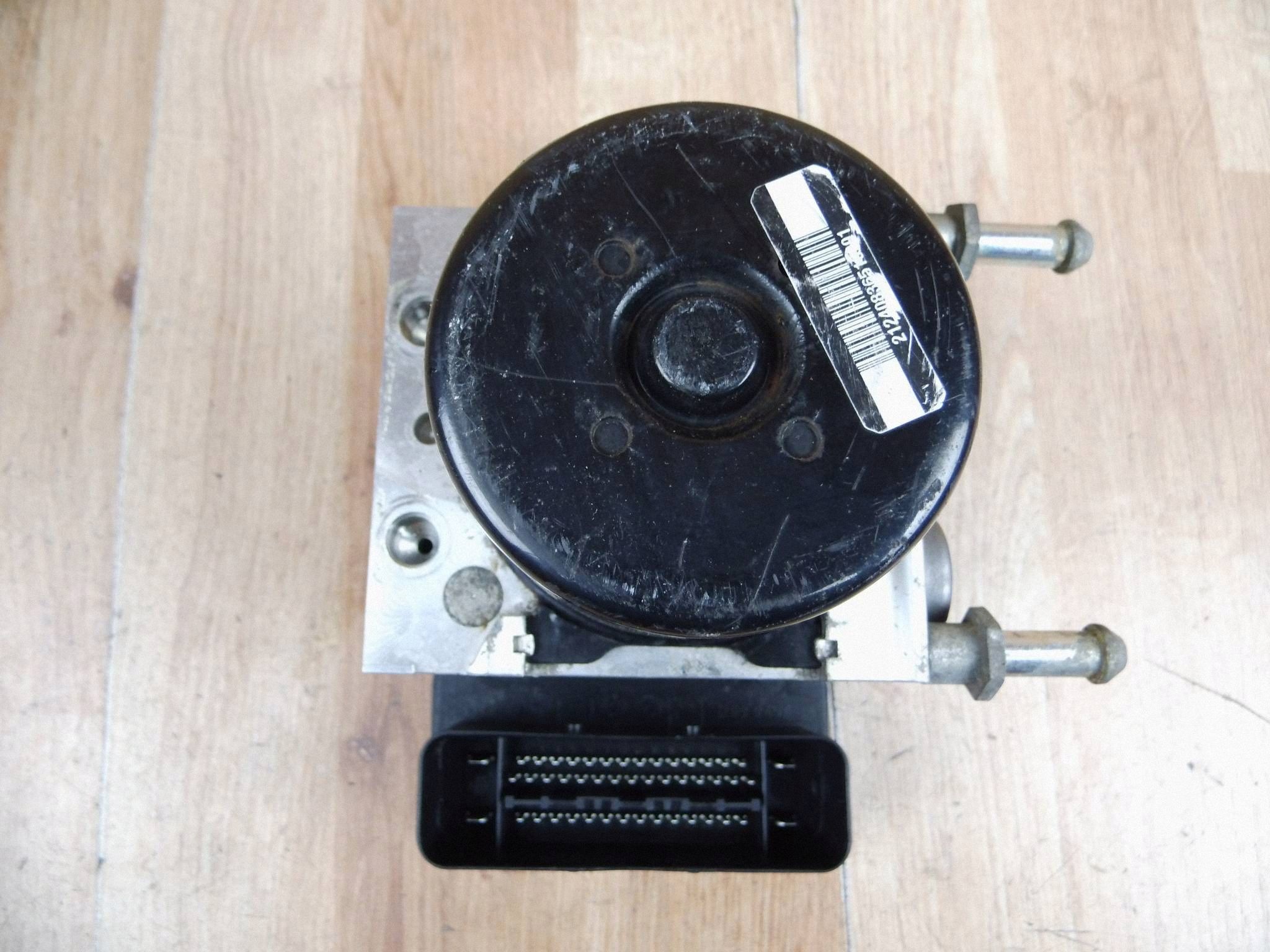 Mitsubishi Lancer VIII Pompa ABS 4670A413