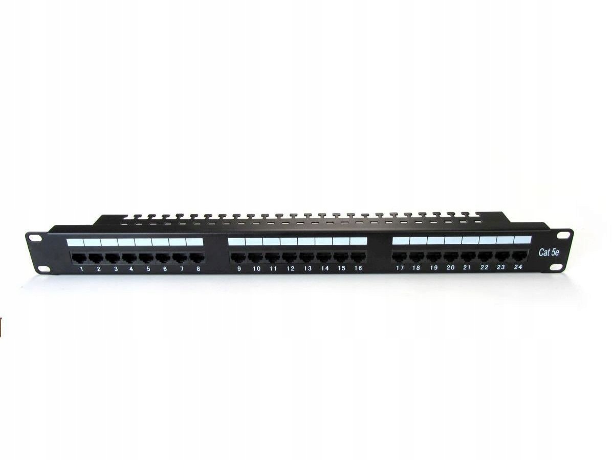 Patch panel 19" 24 porty, kat.5e, U/utp, 1U, wspornik kablowy, czarny