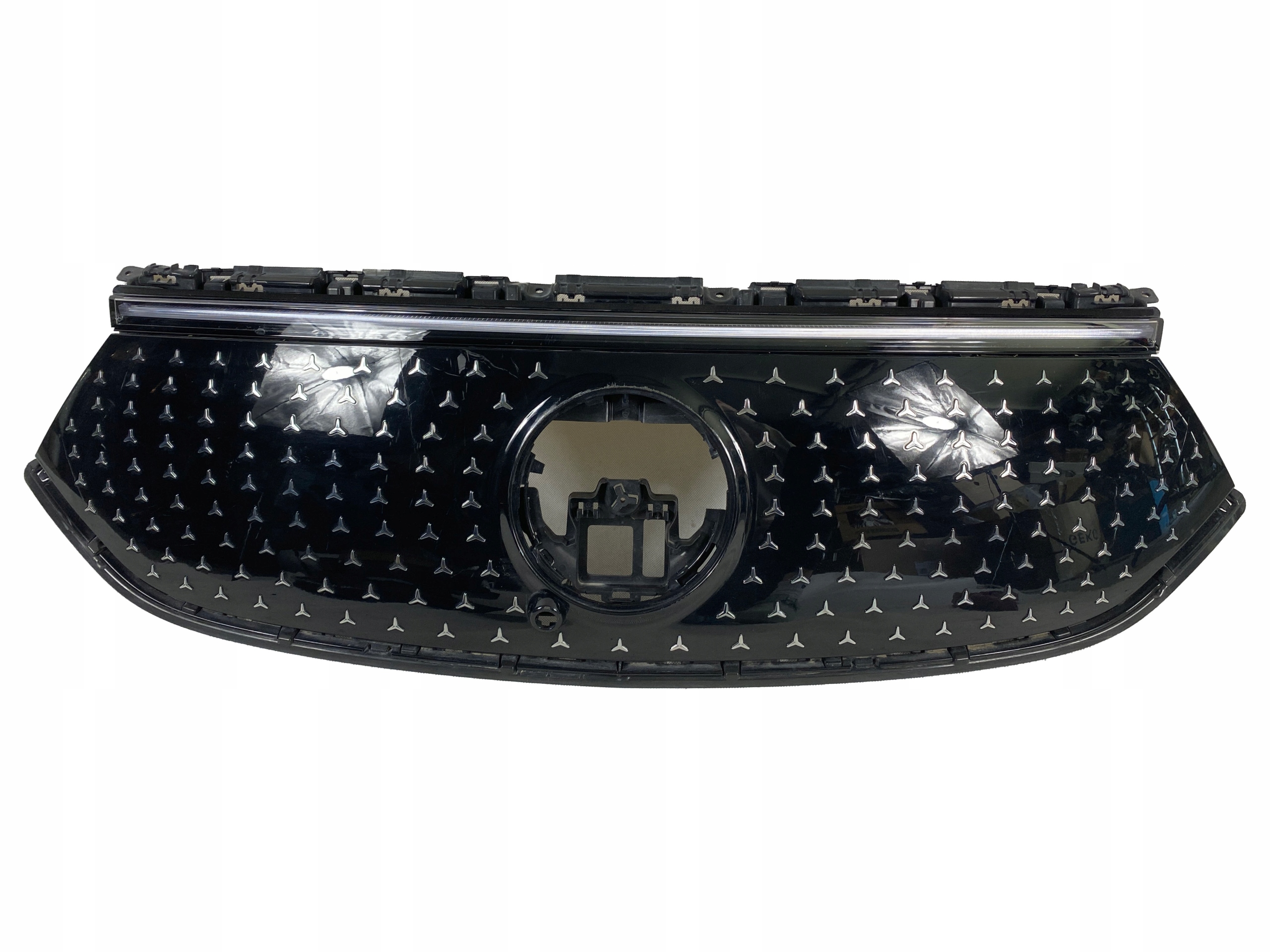 MERCEDES W243 EQA GRILL ATRAPA A2438885900