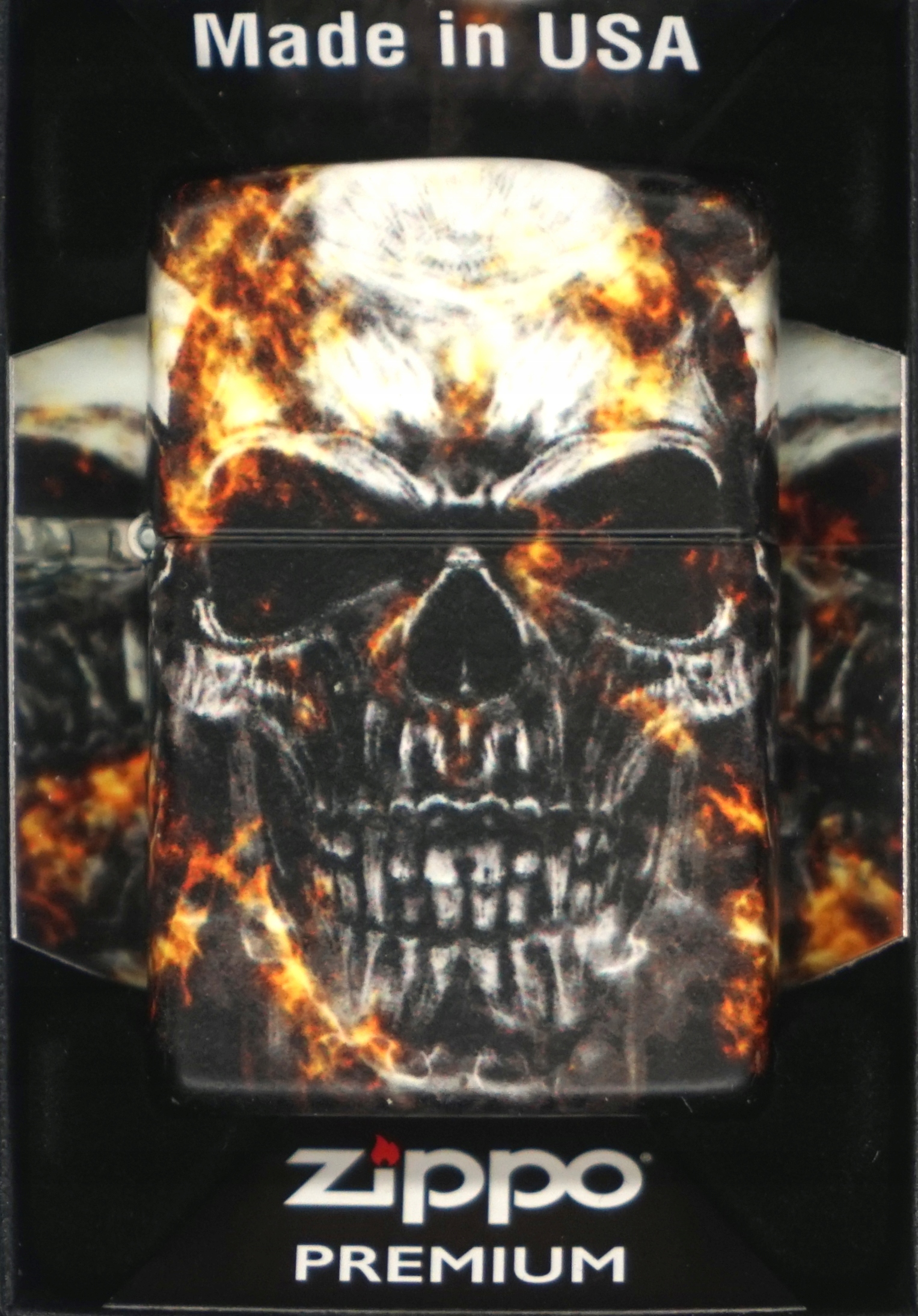 Zapalovač Zippo Smokey Skull Design 60006136 Větruodolný benzínový