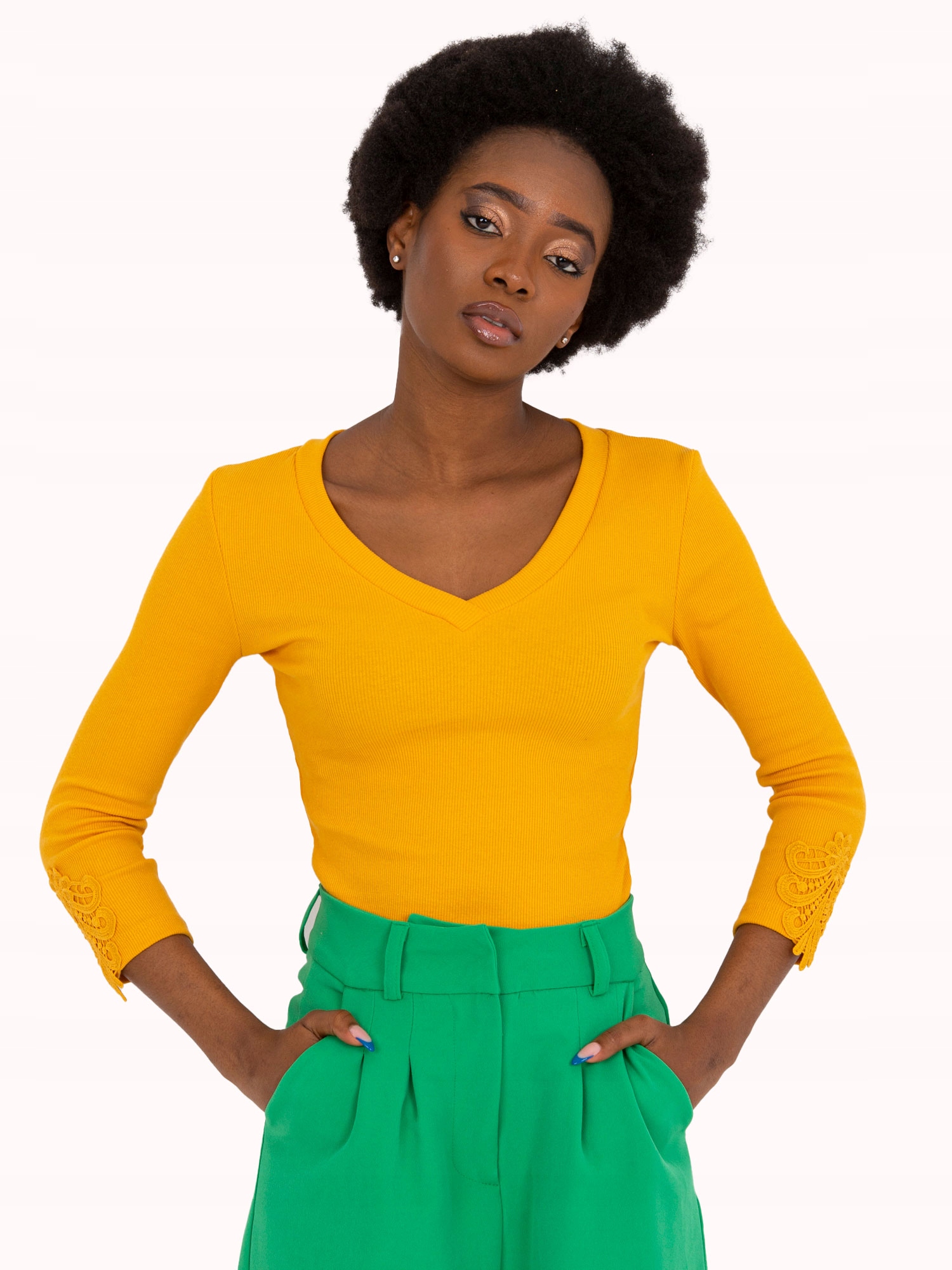 

Damska Prążkowana Bluzka z koronką na co dzień M