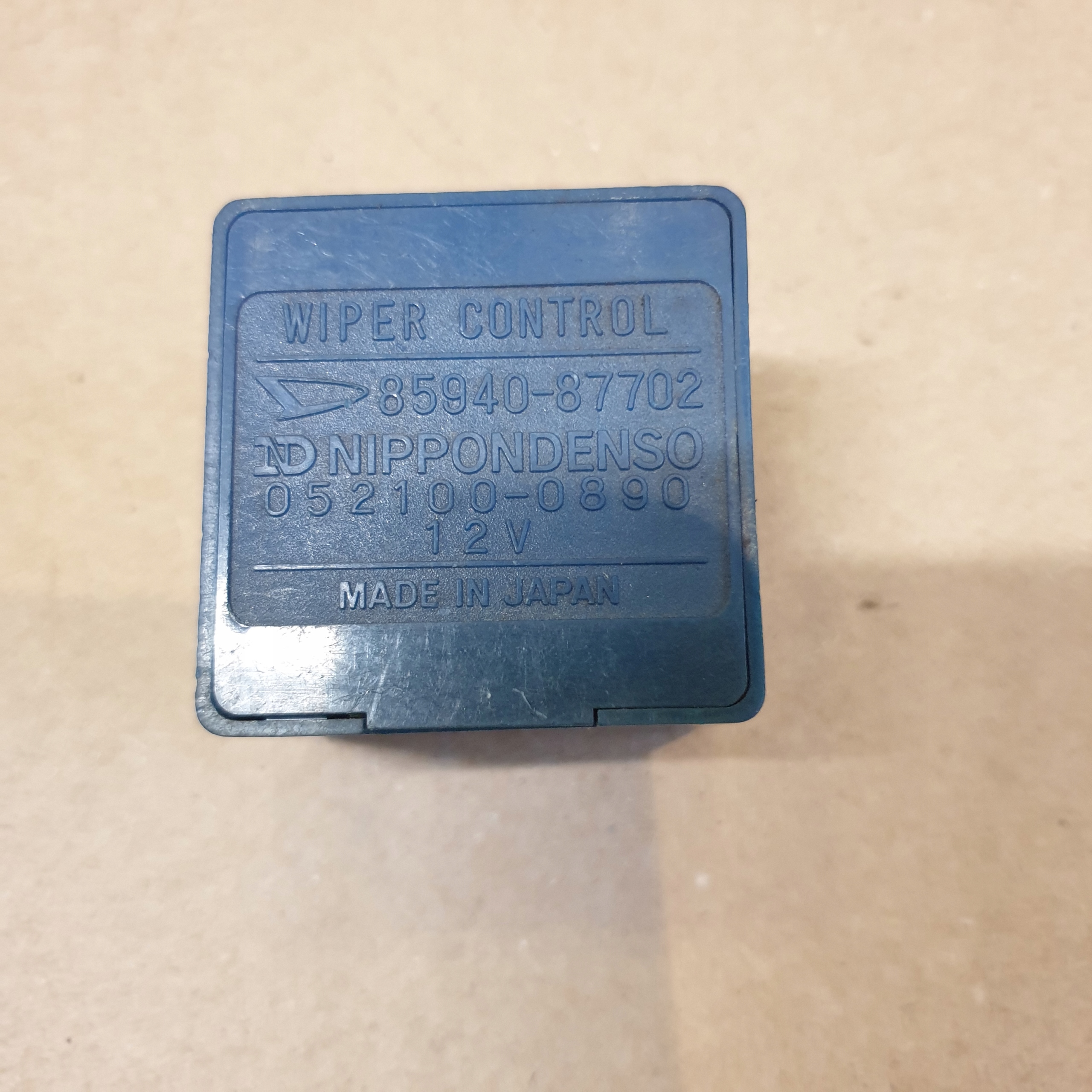 relay 4 PIN DAIHATSU CHARADE 85940-87702 OE EU