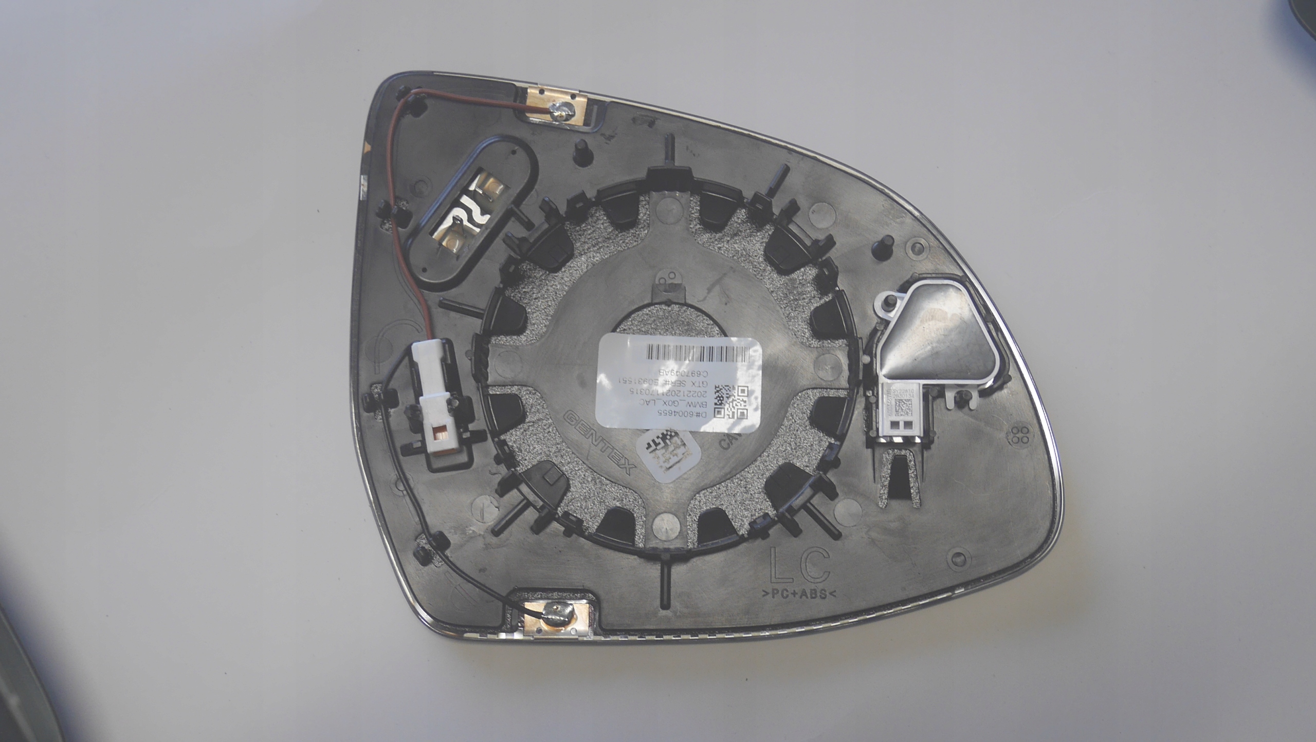 BMW X3 G01 X5 G05 X6 G06 X7 G07 WKŁAD LUSTERKA LEWY ASYSTENT FOTOCHROM Strona zabudowy lewa