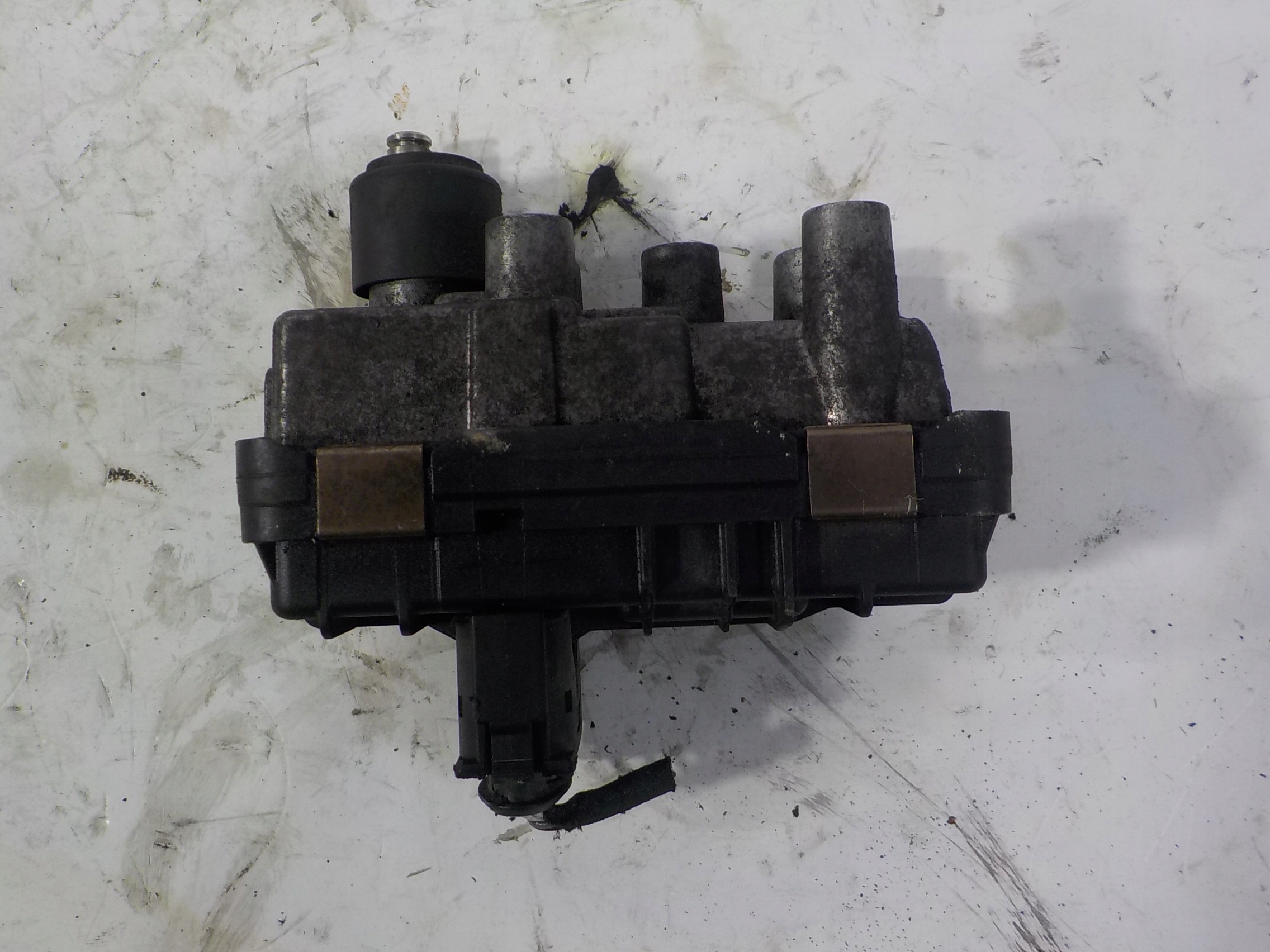 BMW 2.0 D N47 Régulateur Turbines AKTUATOR 6NW010430-04