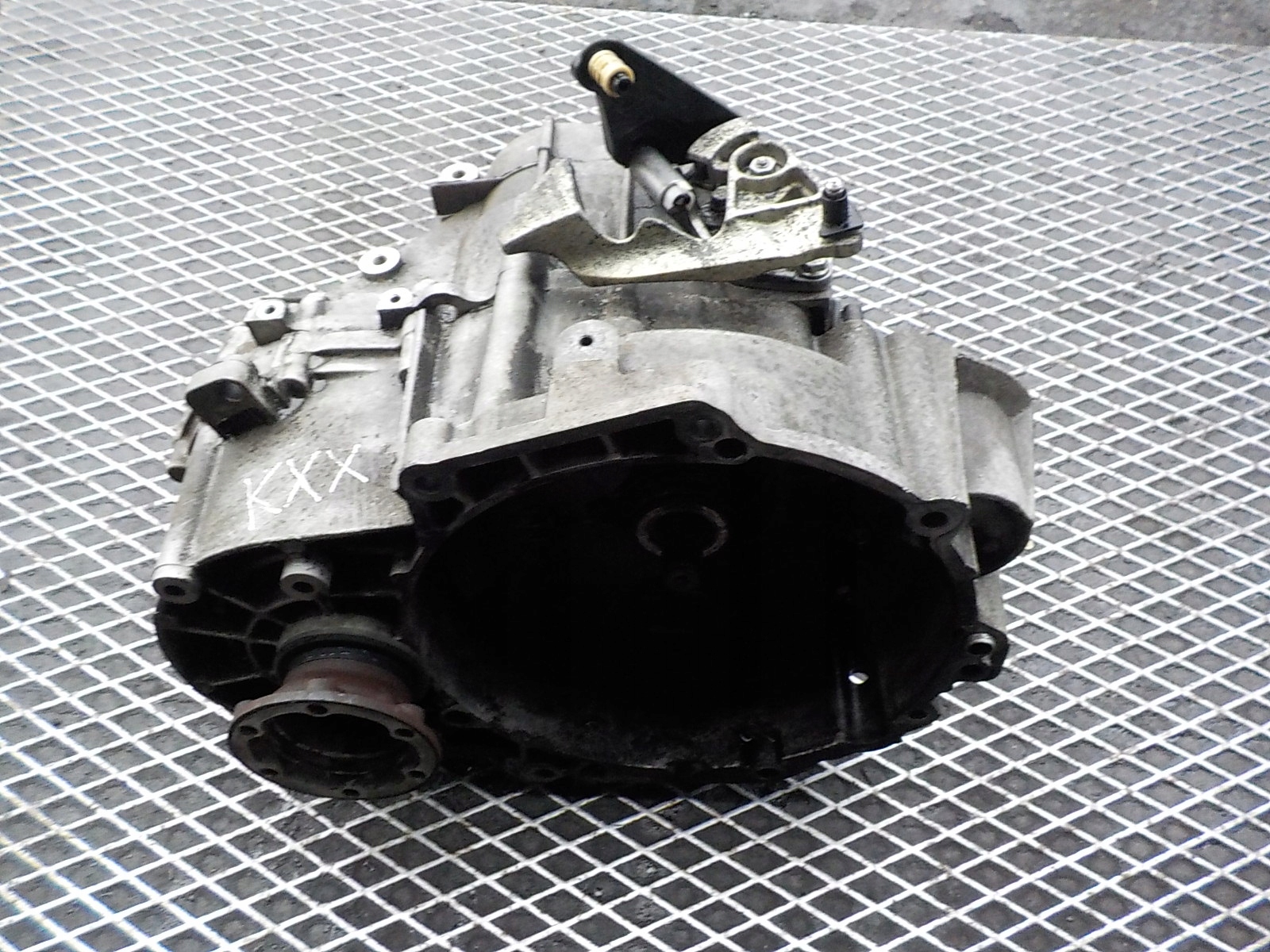 VOLKSWAGEN PASSAT B6 Getriebe KXX