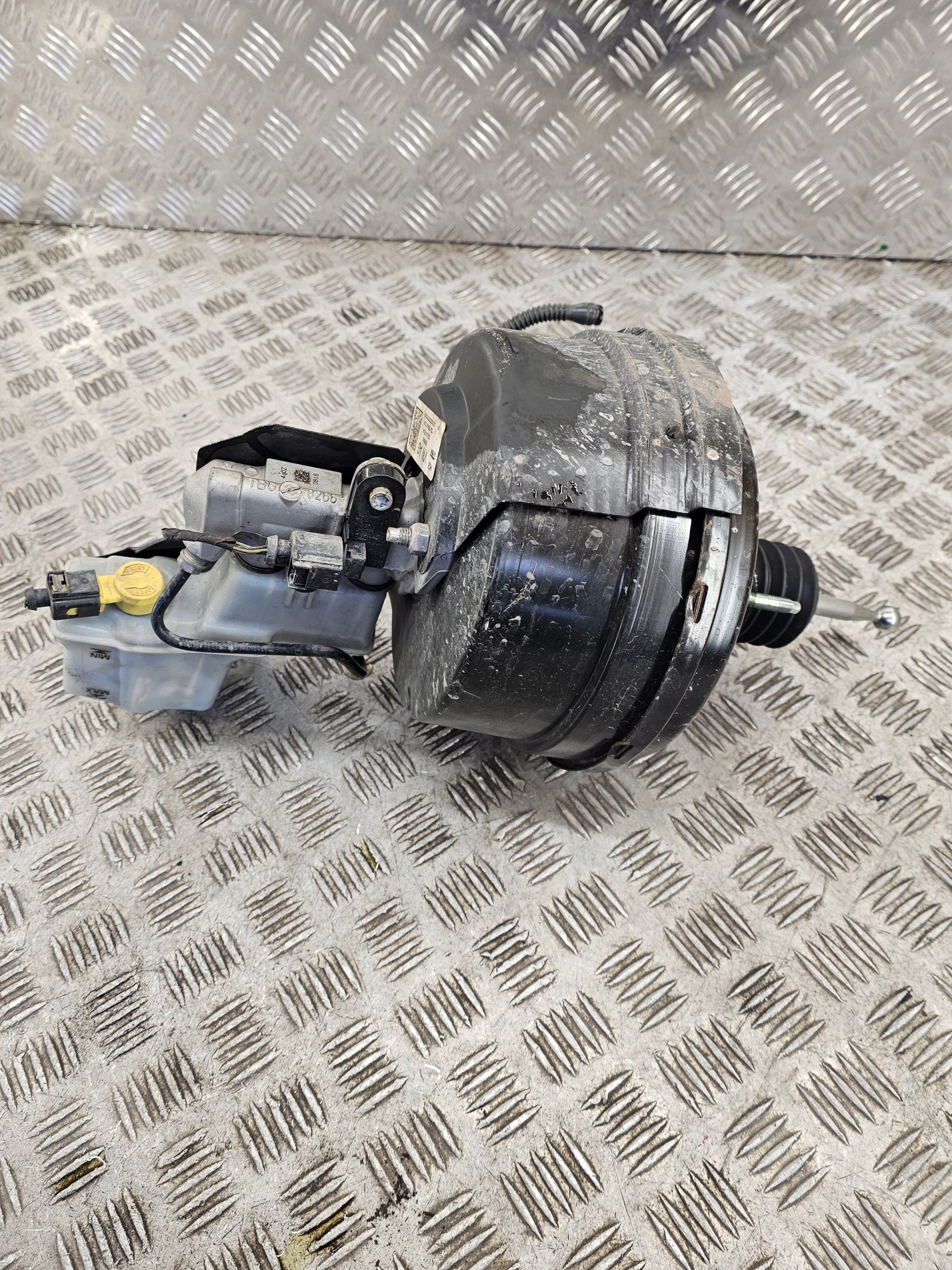 AUDI A3 8V TDI servo Servofreno 5q2614105ar