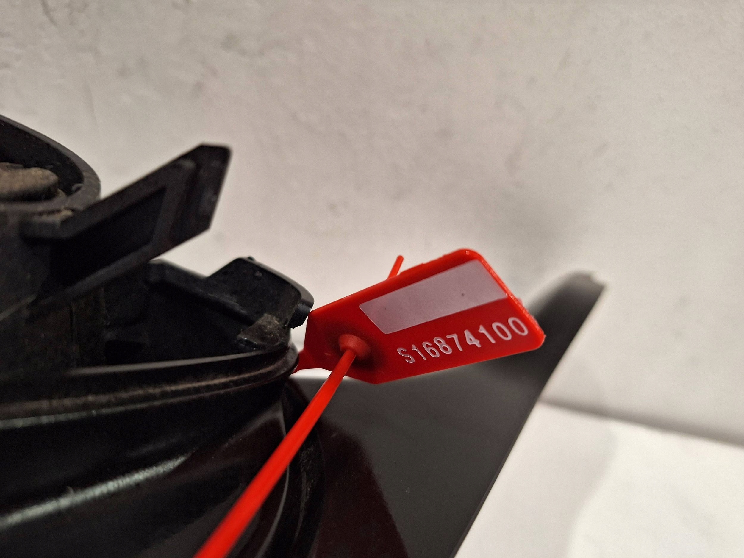 mirror exterior left 7 PIN PEUGEOT 208 and 12