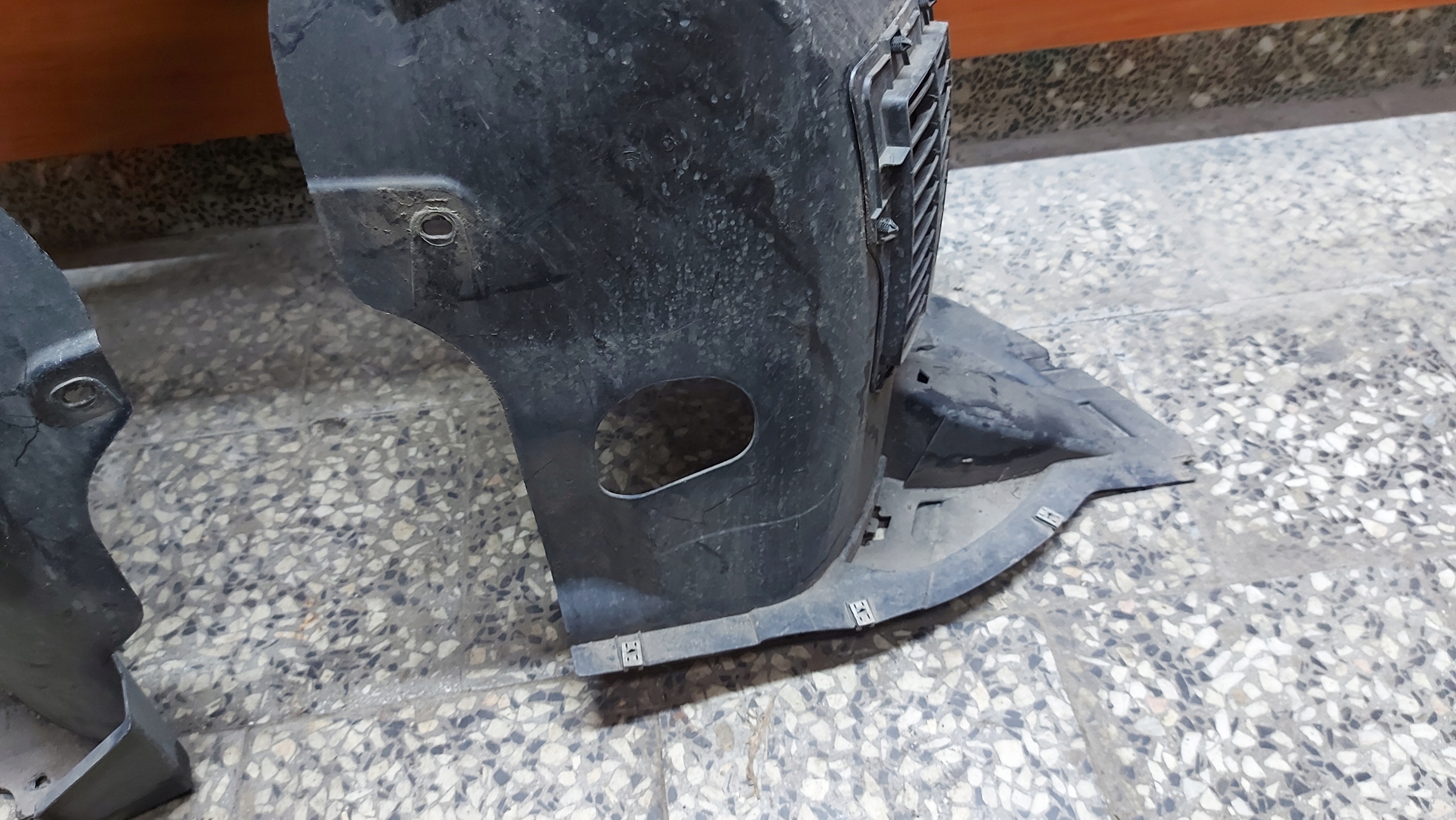 Radschale links vorne VW CADDY IV