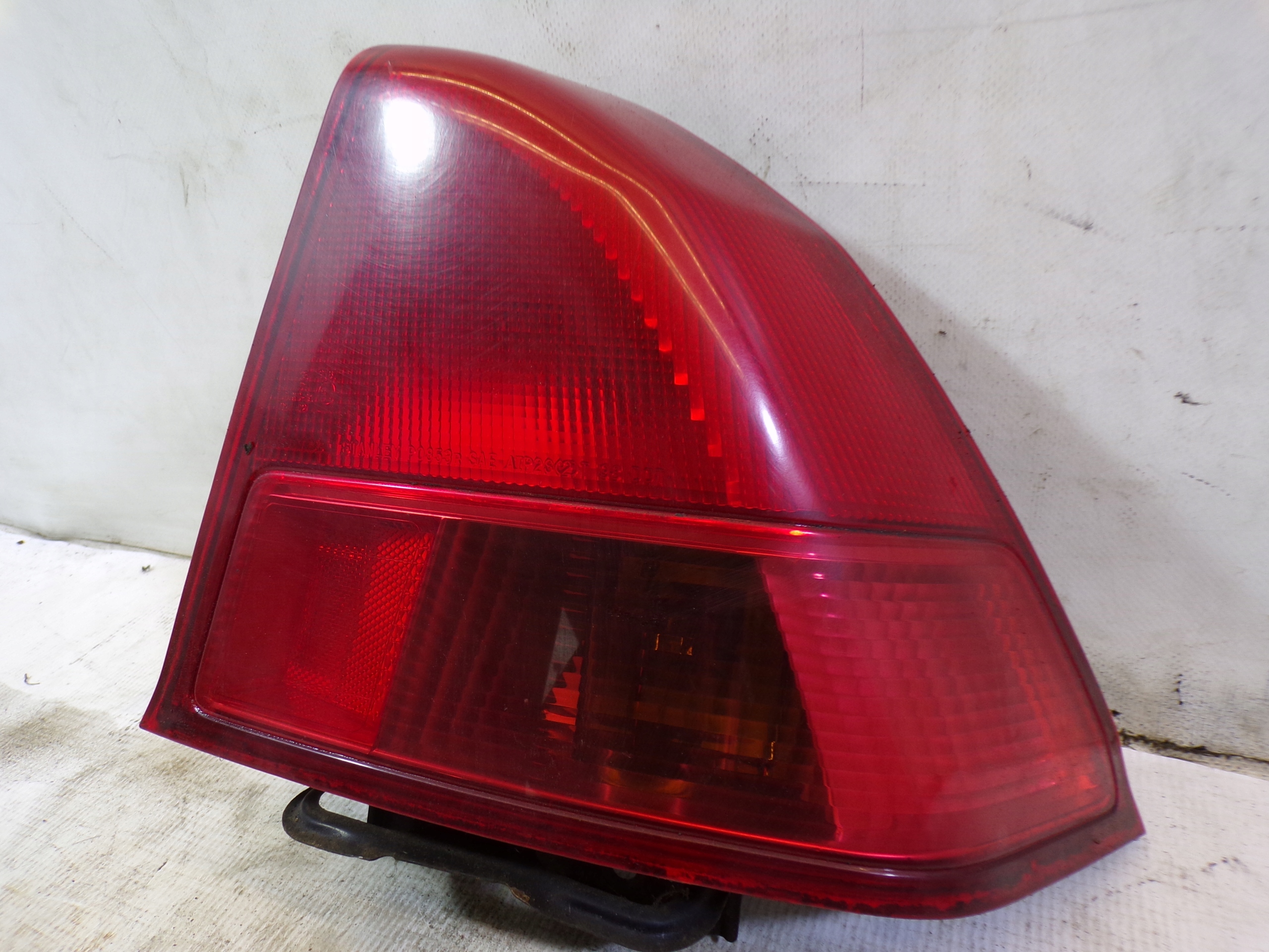 light rear rear part right HONDA CIVIC 7 VII sedan (1)