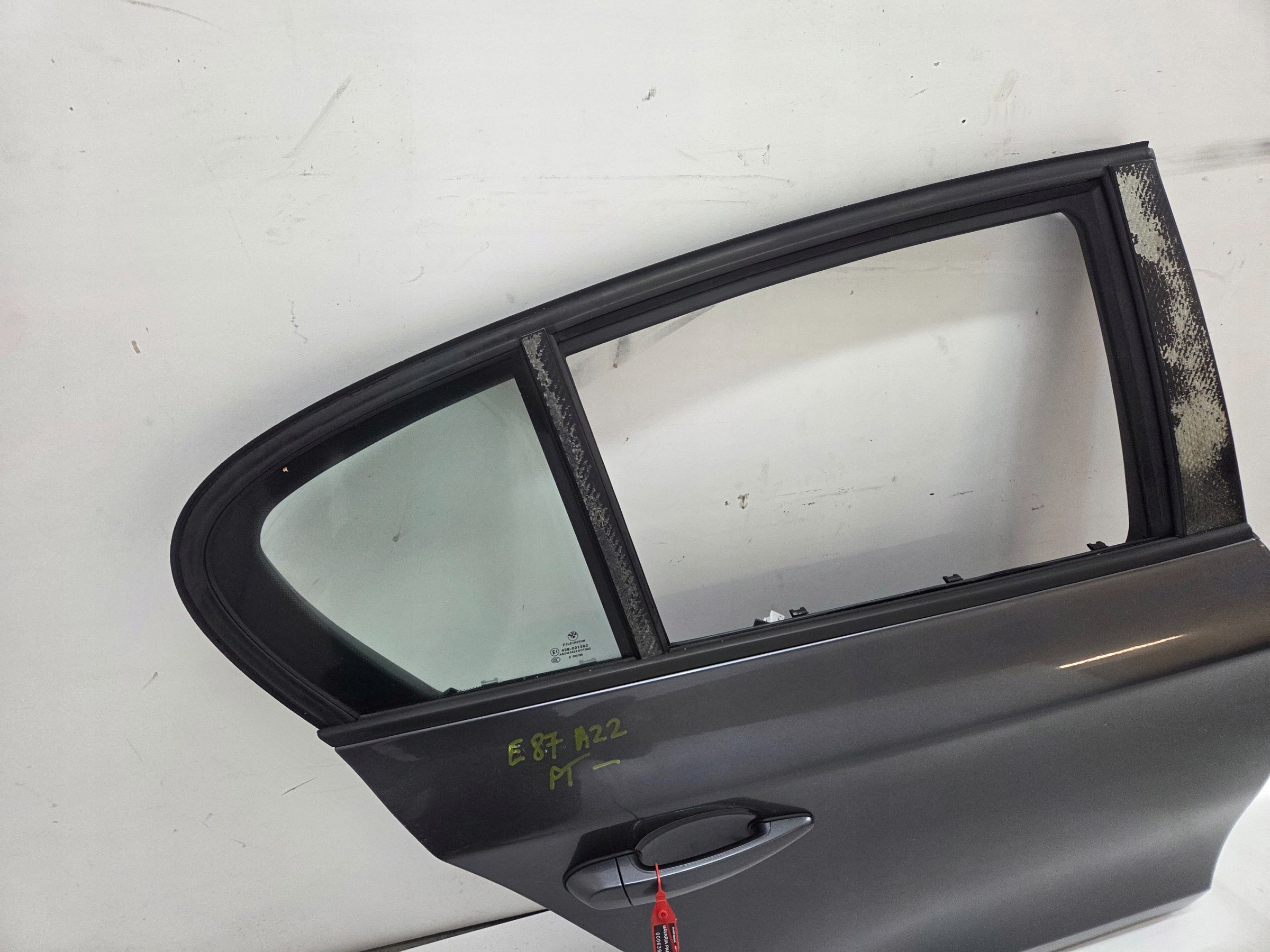 vrata desna stražnje BMW E87 SPARKLING GRAPHITE A22/7