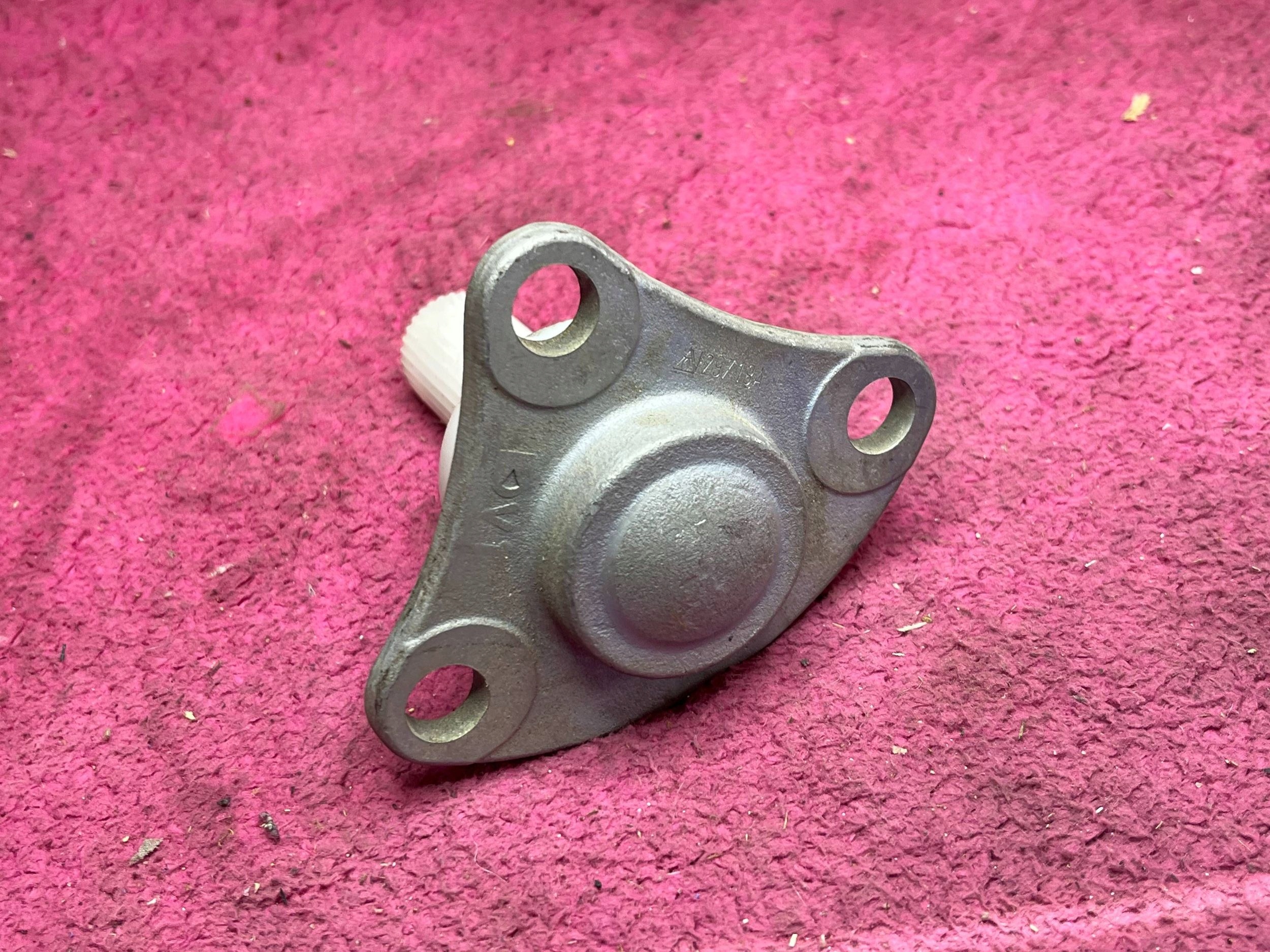 Fiat OE sworzen des Querlenkers OEM 129718A !J