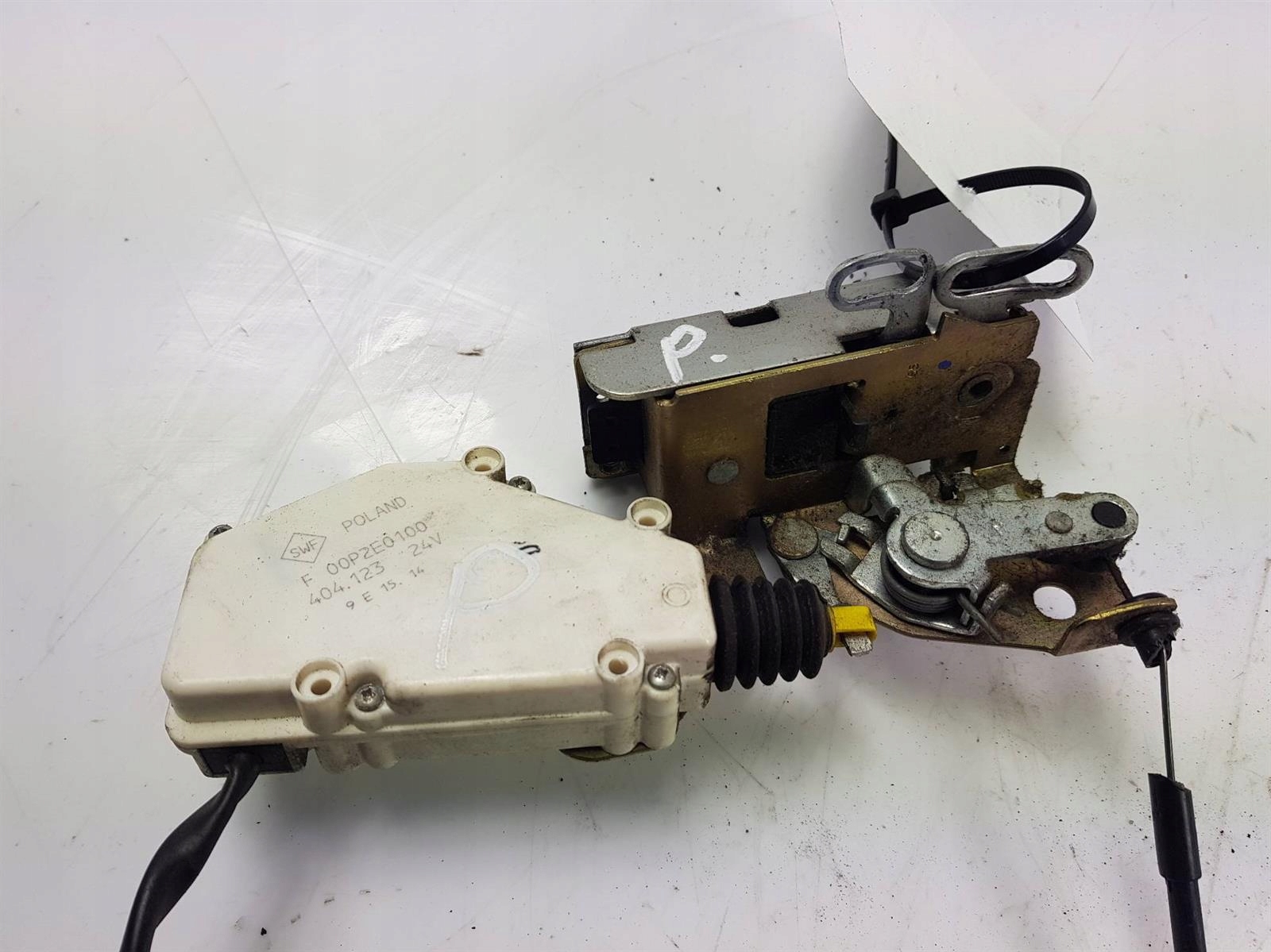 D4738703461fa44fbc63e18bcc1b