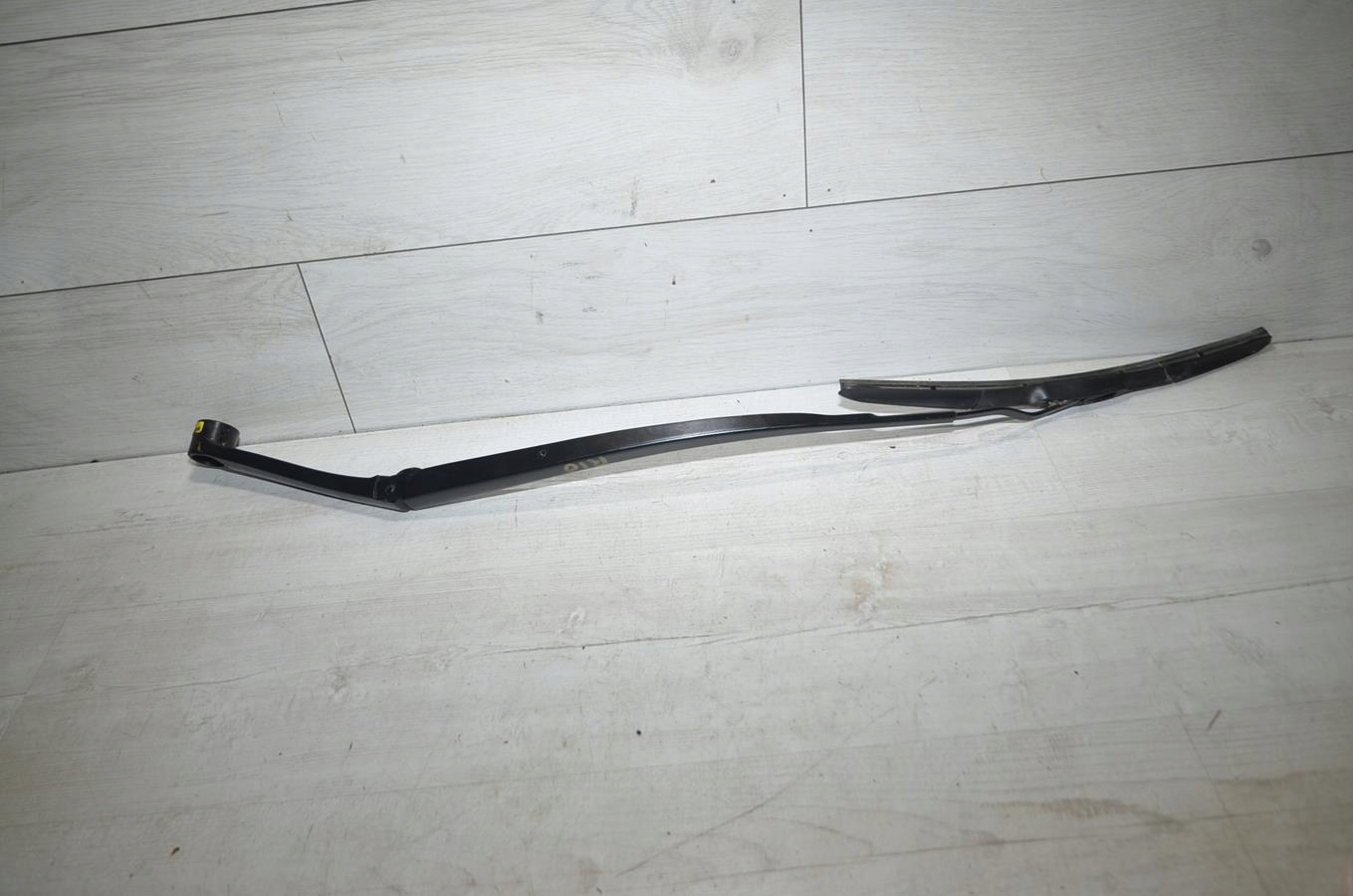 wiper arm right Kia Rio IV LIFT 22r