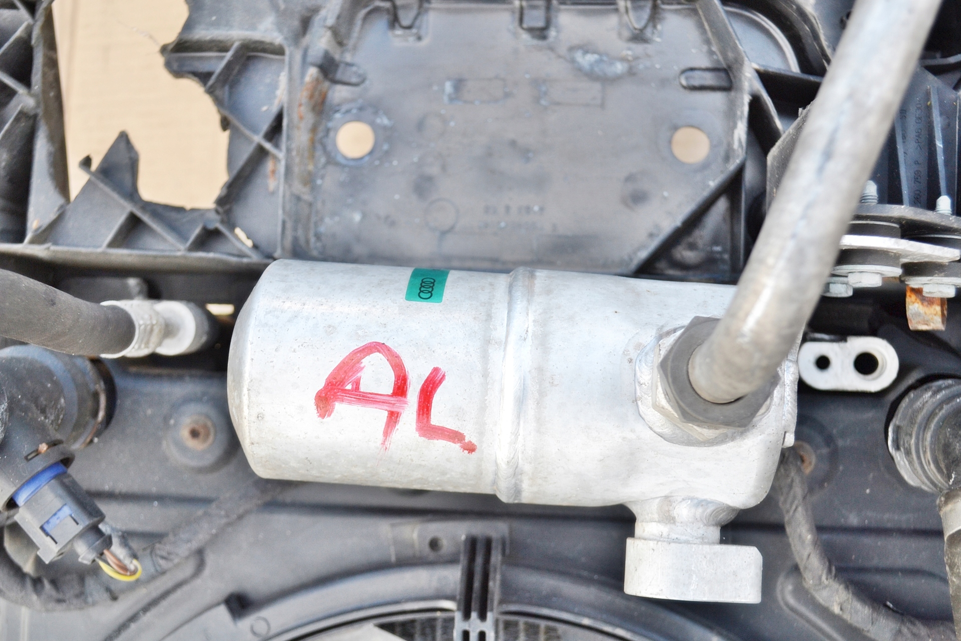 AUDI A2 OSUSZACZ KLIMATYZACJI 8Z0820193B Numer katalogowy części 8Z0820193B