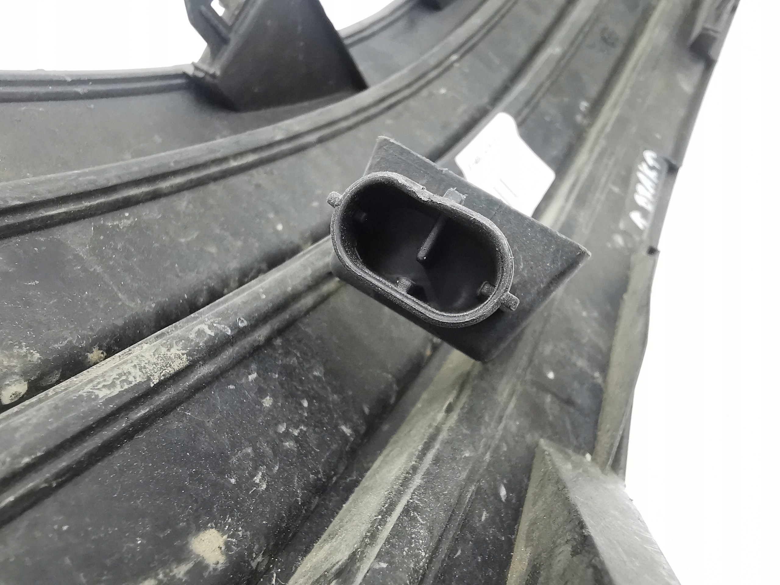 grid frame of a bumper left TOYOTA COROLLA E16 / 81482-02610-OUTLET