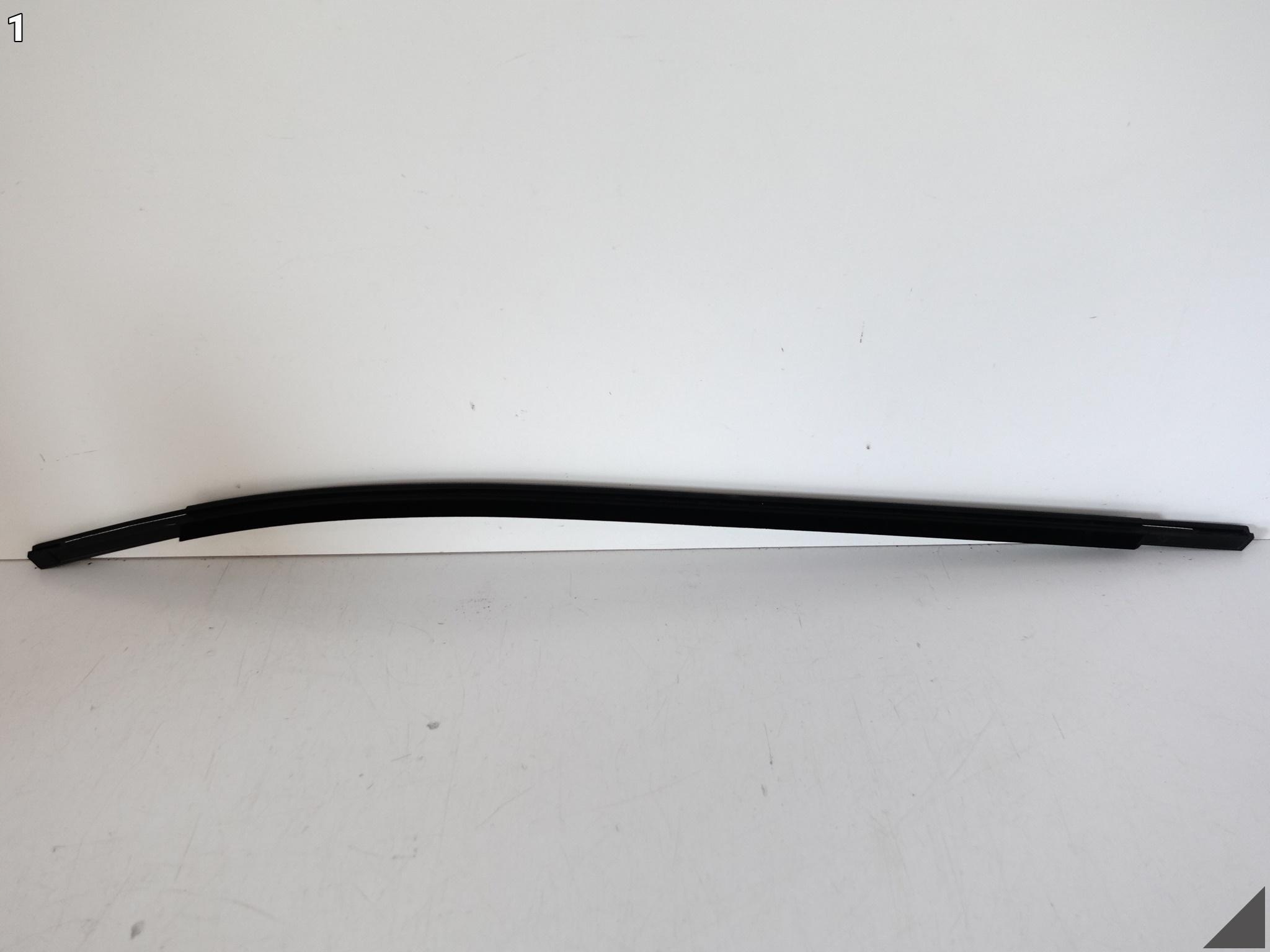 CUPRA FORMENTOR 5FF 21- moulding dust windows door right rear part 5FF839476C