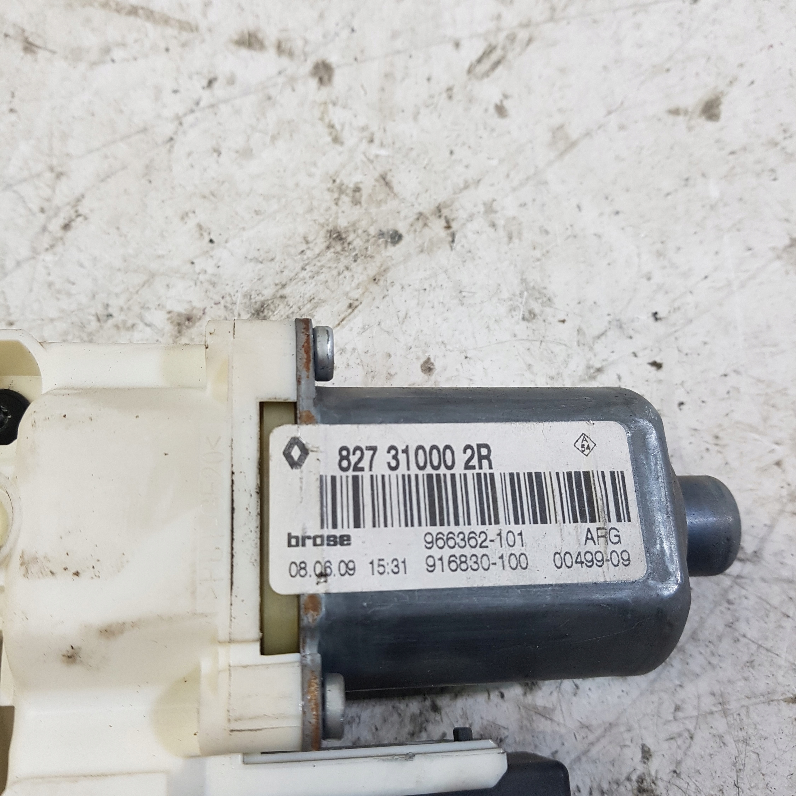 ELE mechanism windows left rear RENAULT MEGANE 3 827310002R
