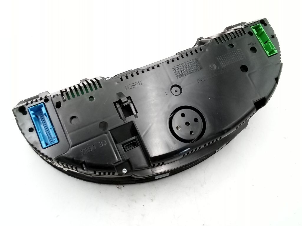 Audi A4 B7 dials dials predkosciomierz 8E0920901H