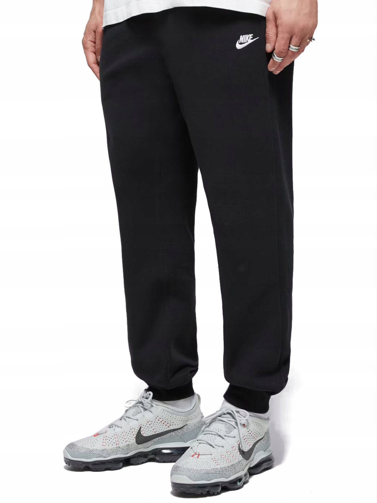 Pánské tepláky Nike FN3787-010 sportovní tepláky jogger černé 2XL