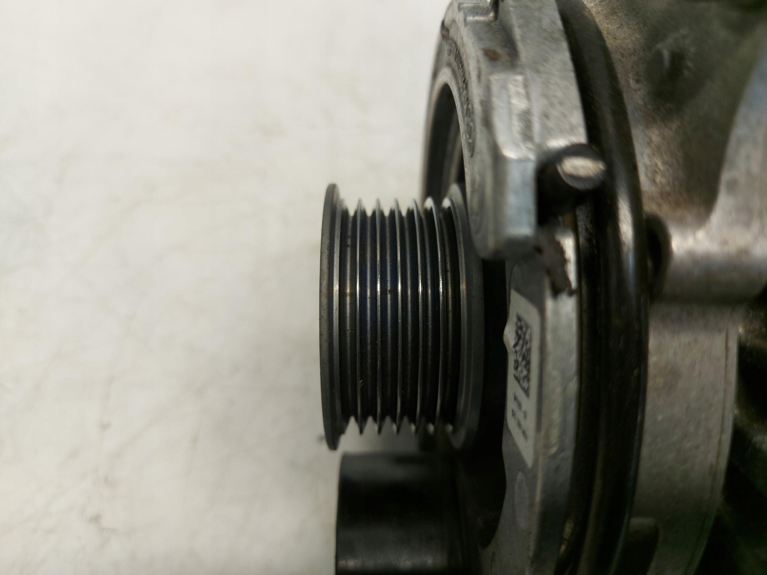 BMW U06 220d alternator 9895651