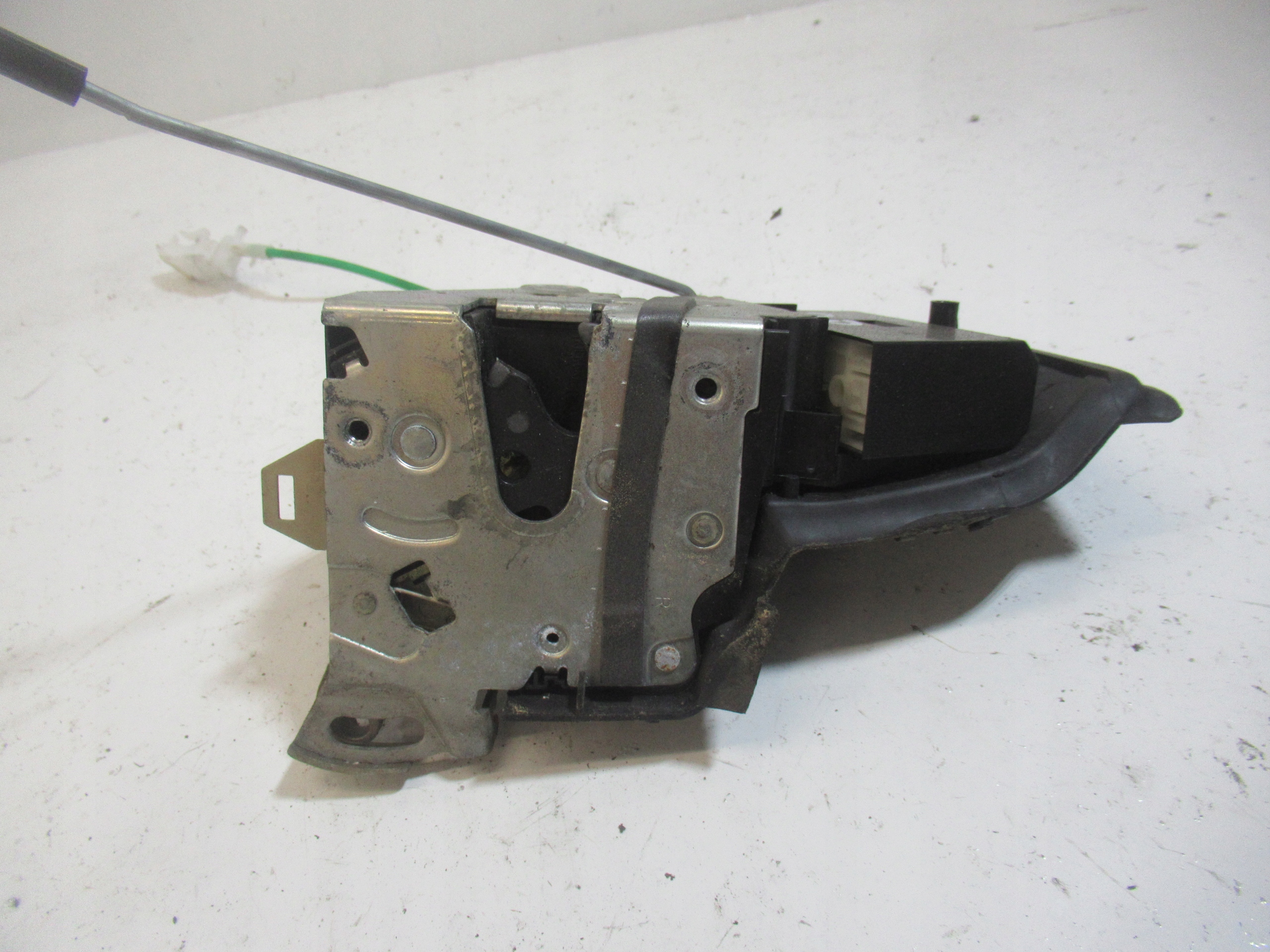lock door right front BMW E39