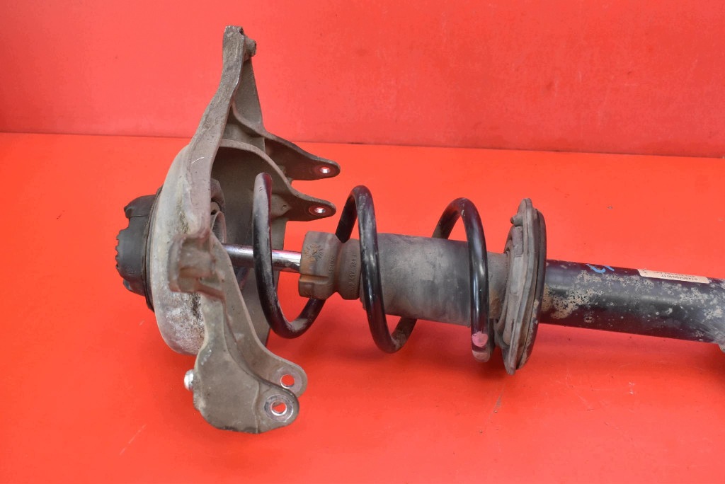 shock absorber left front 8T0413031AF AUDI A4 B8 2.0 TDI 120 KM 07-11