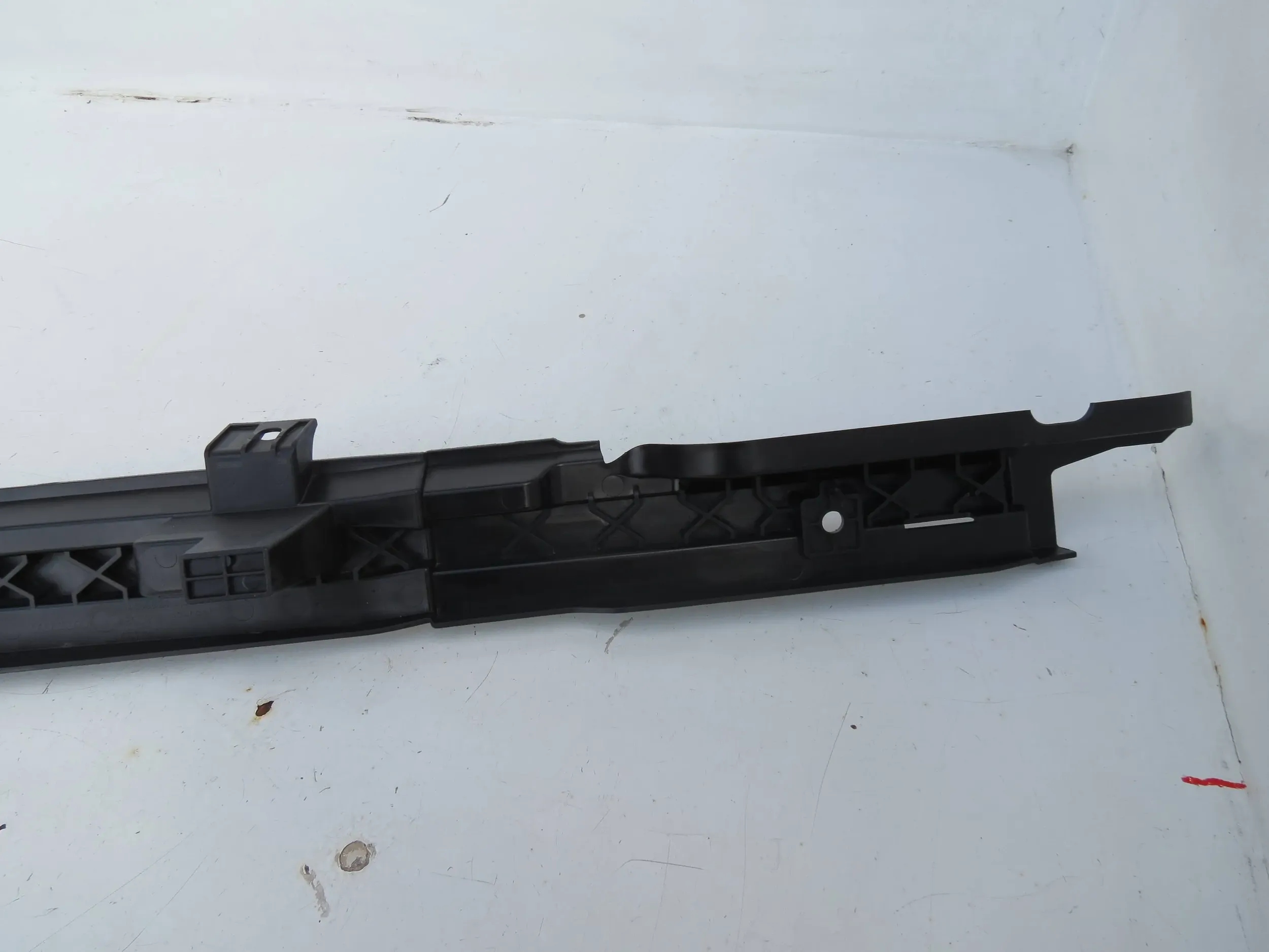 moulding boot left VOLVO XC60 II 32205624