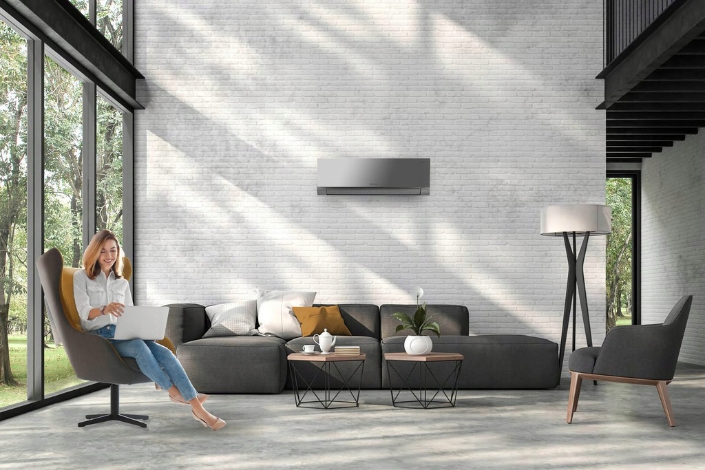 Klimatyzator Rotenso Versu Mirror 5 kW R32 Kod producenta VM53Wi / VM53Wo