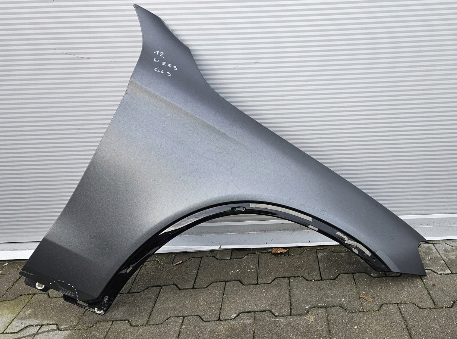 Mercedes błotnik GLC W253 przód przedni prawy A25388110201