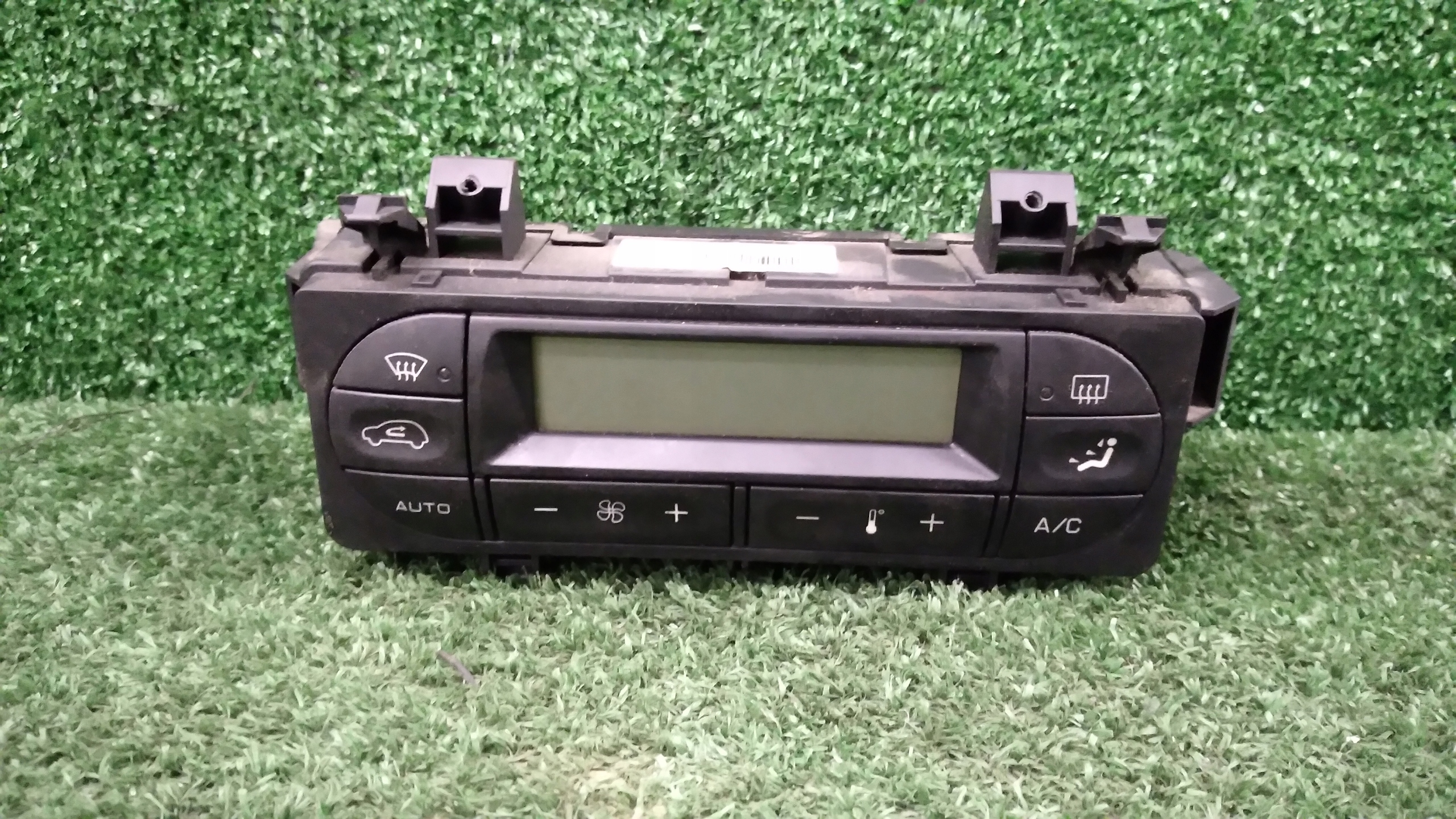 control panel air conditioning devices CITROEN C2 96530443XT