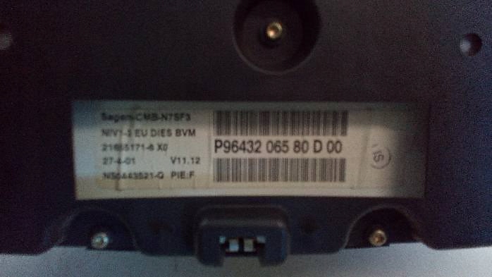 спидометр CITROEN XSARA 2,0 9643206580