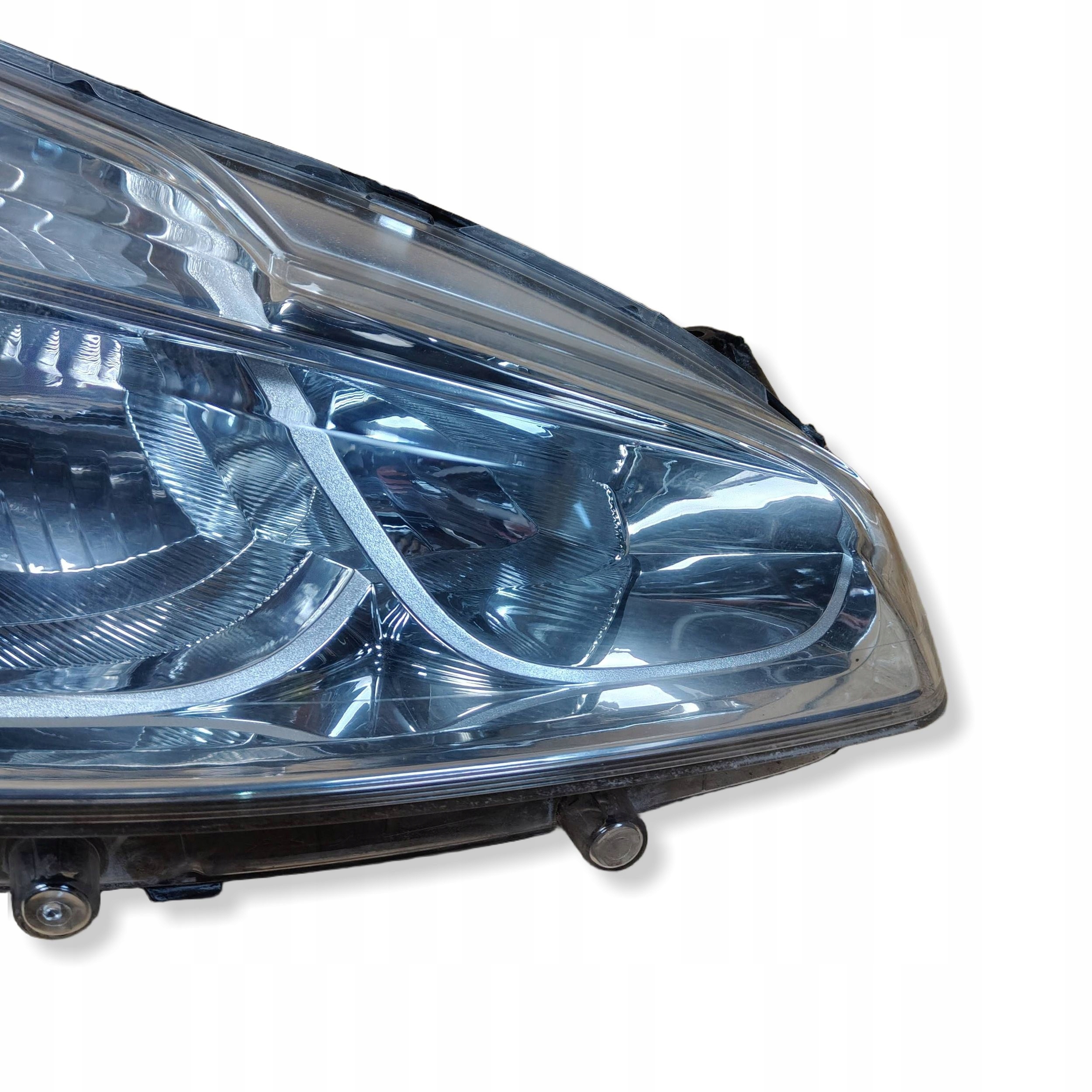 Reflektor front side right Peugeot 208 and 9802221280