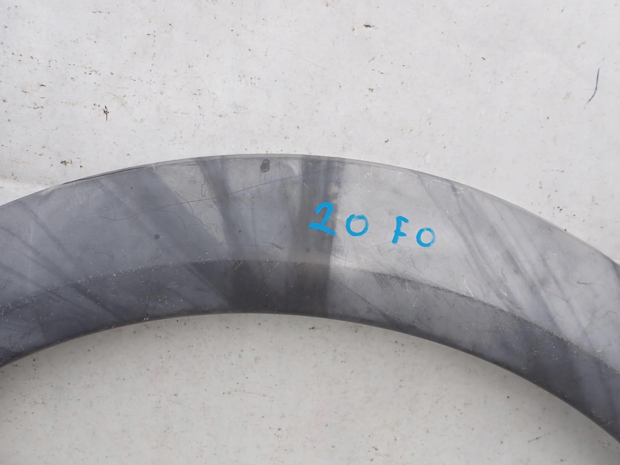 FORD TRANSIT CONNECT LIFT 06-13 moulding right front