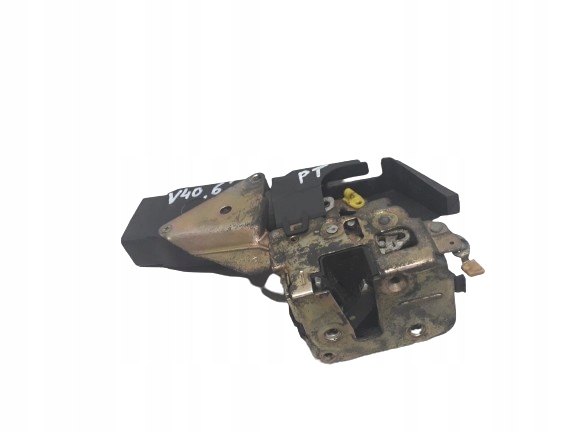 VOLVO V40 95-04 ZAMEK DRZWI PRAWY TYŁ 2-PIN