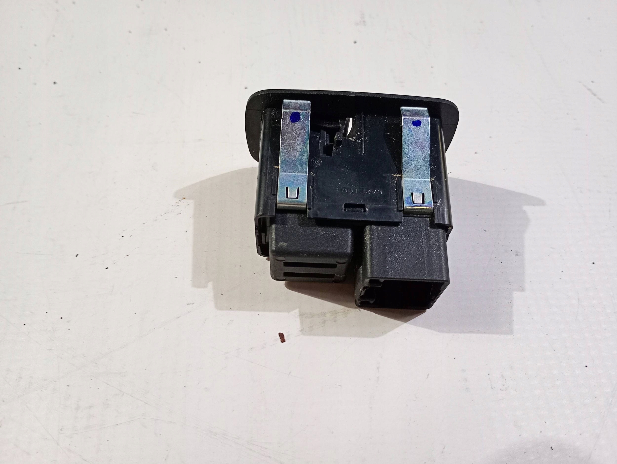 switch control panel of the window windows of the rear Dodge RAM 1500 2019