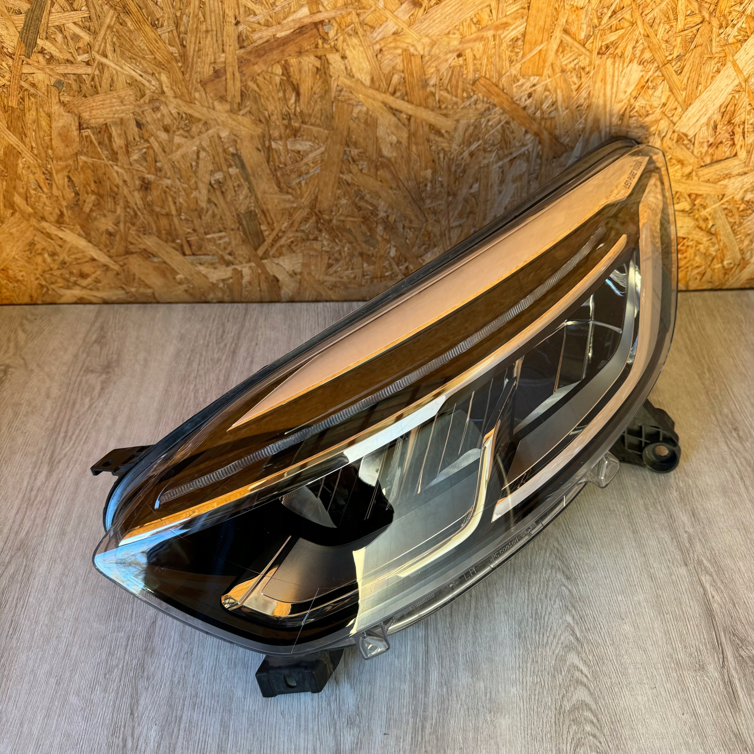 LAMPA LAMPY KOMPLET RENAULT CAPTUR LIFT 2017 ROK LED PURE VISION Rodzaj świateł mijania LED