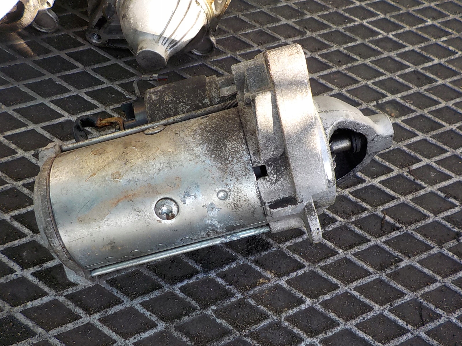 RENAULT LAGUNA III 2.0 DCI Anlasser Starter TS22E8