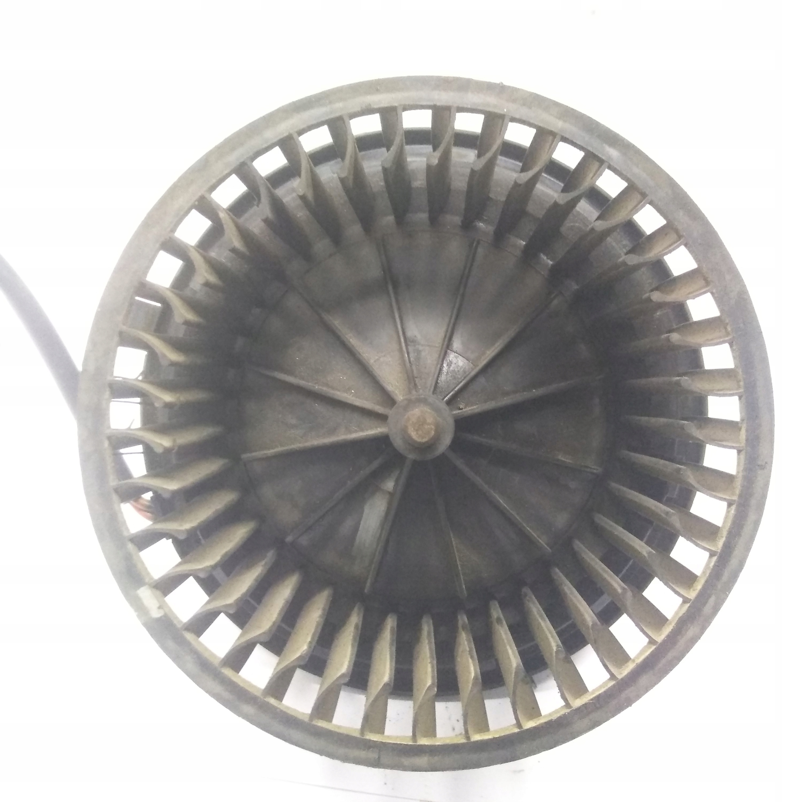 ventilátor VW POLO 357819021