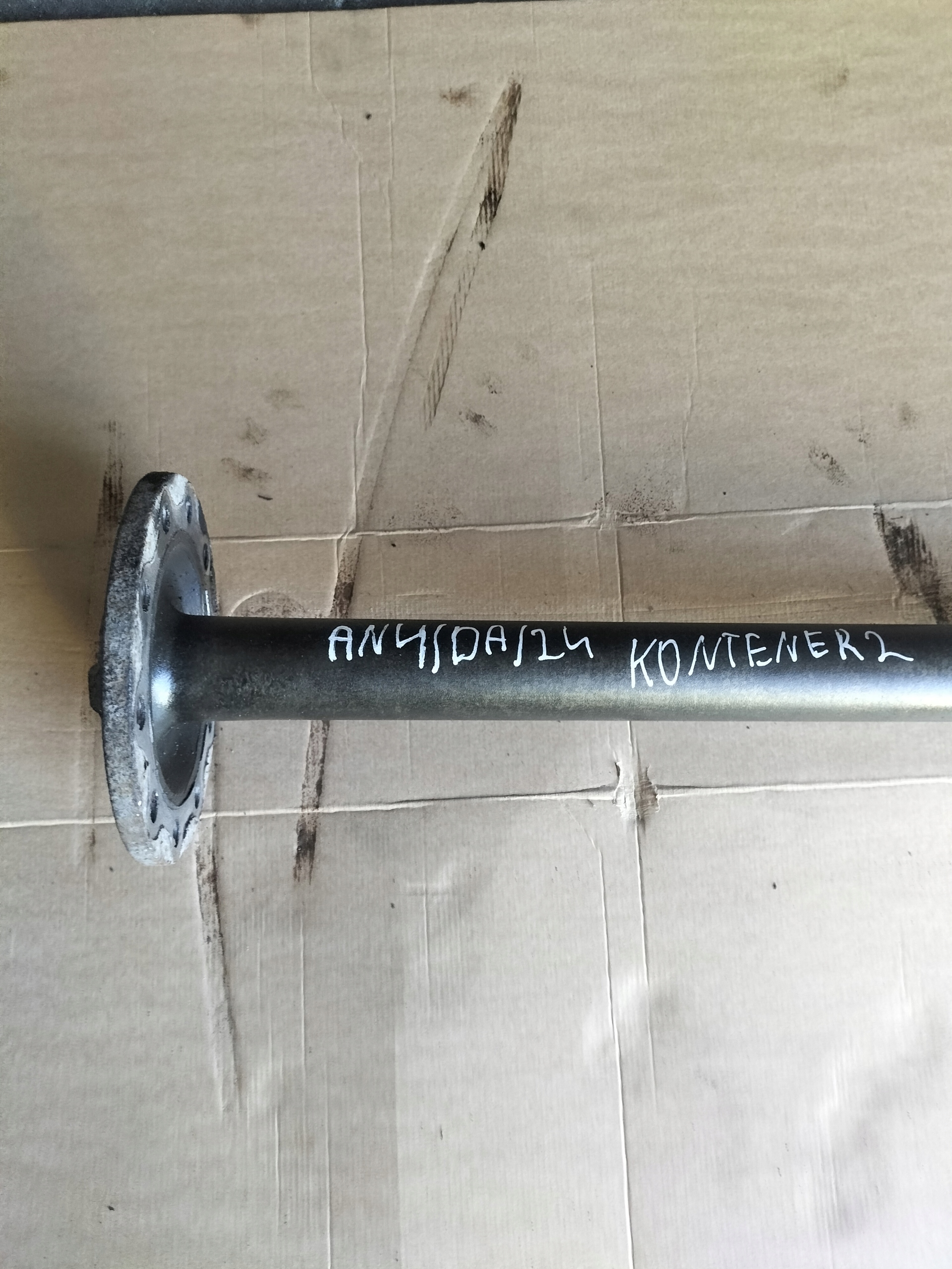 Demi axe napedowa DAF XF105 40F 92 cm